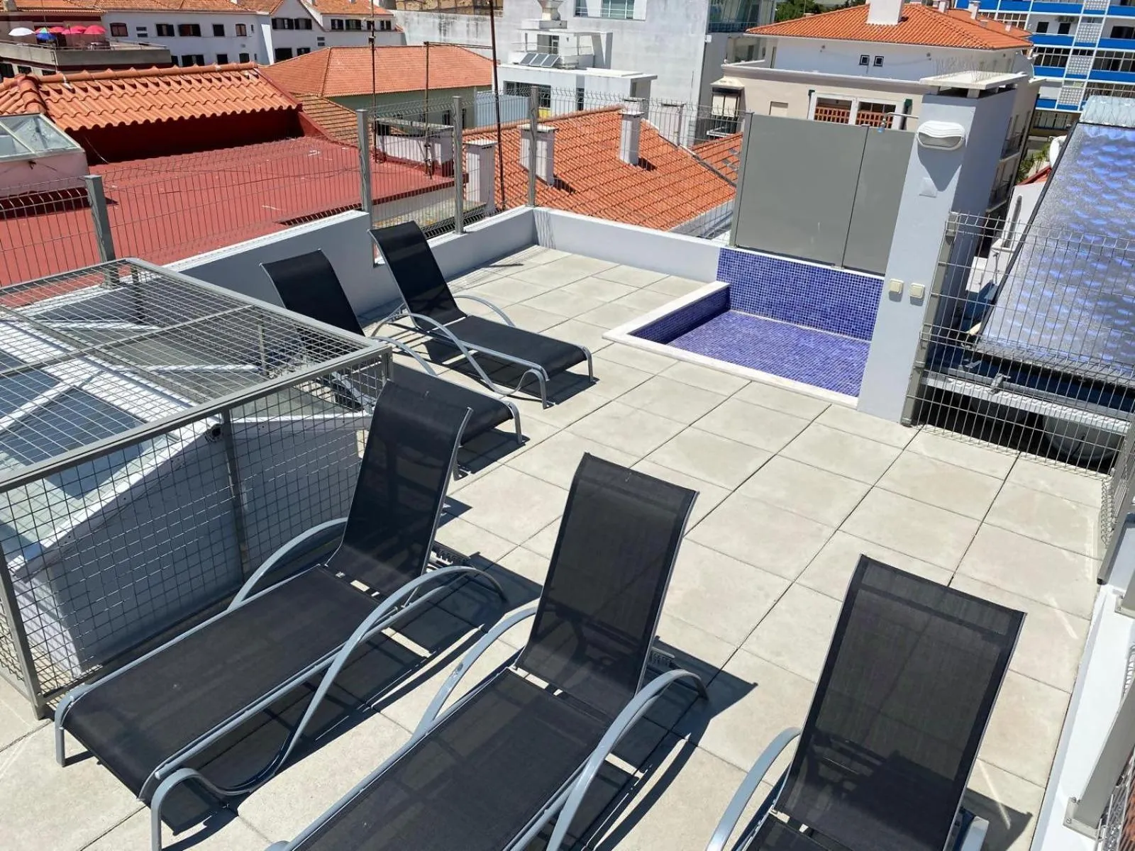 Blue Bay Beach Apartment