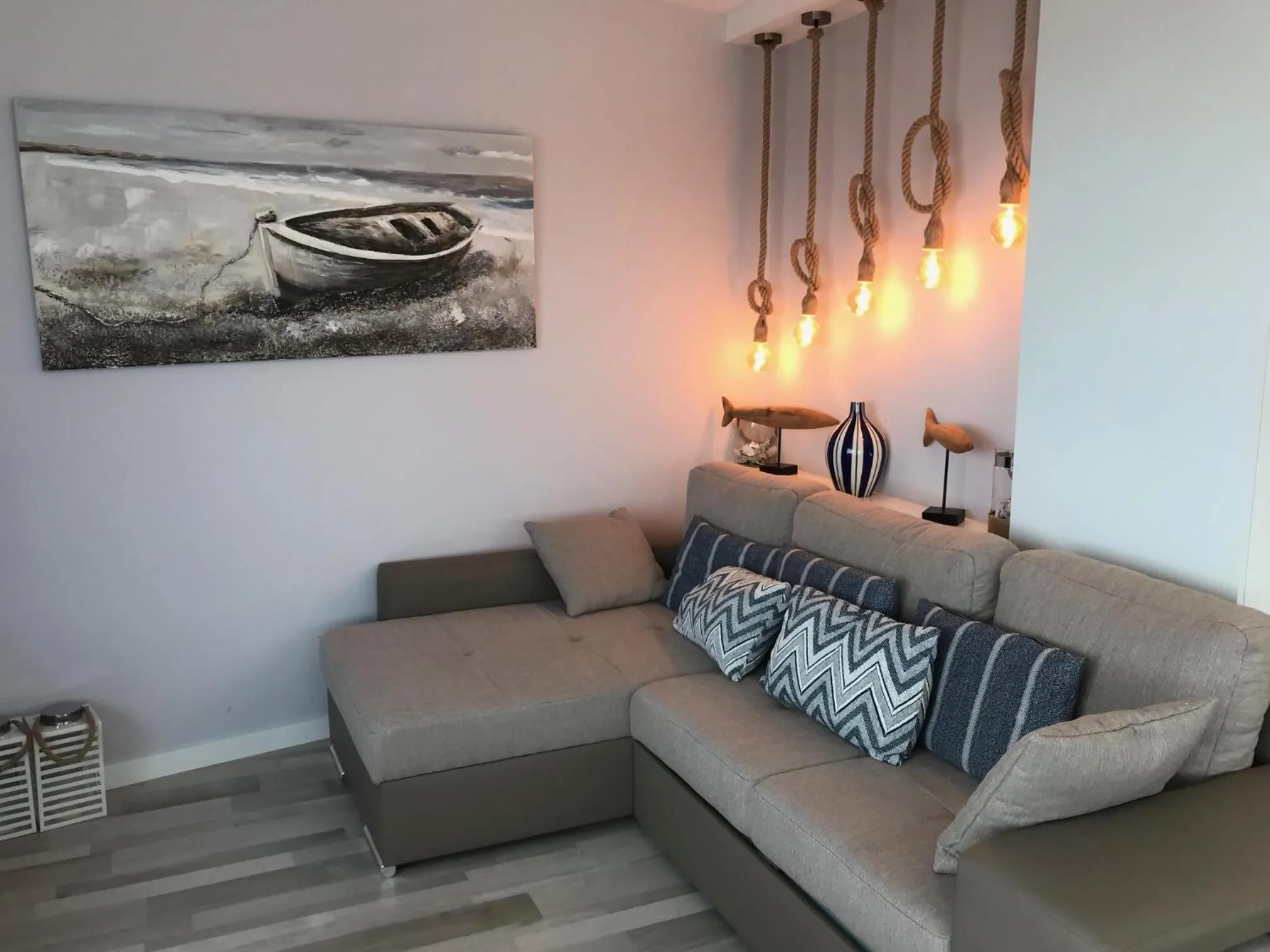 Blue Bay Beach Apartment