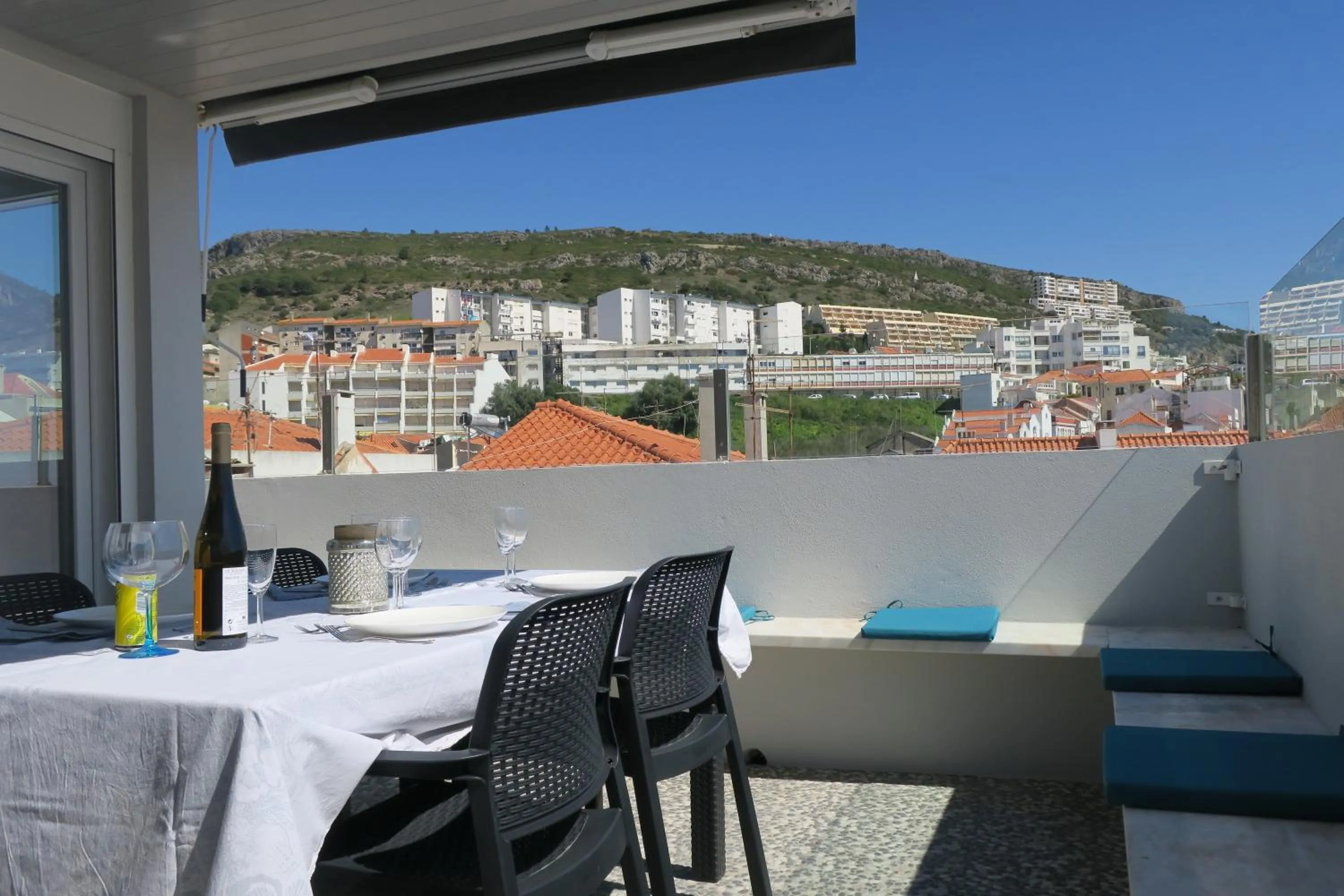 Blue Bay Beach Apartment