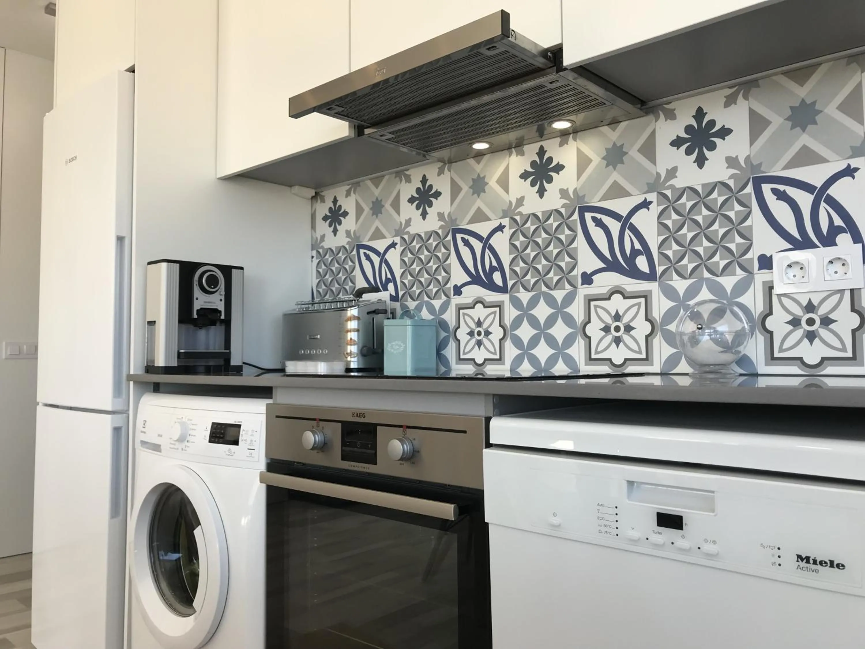 Blue Bay Beach Apartment