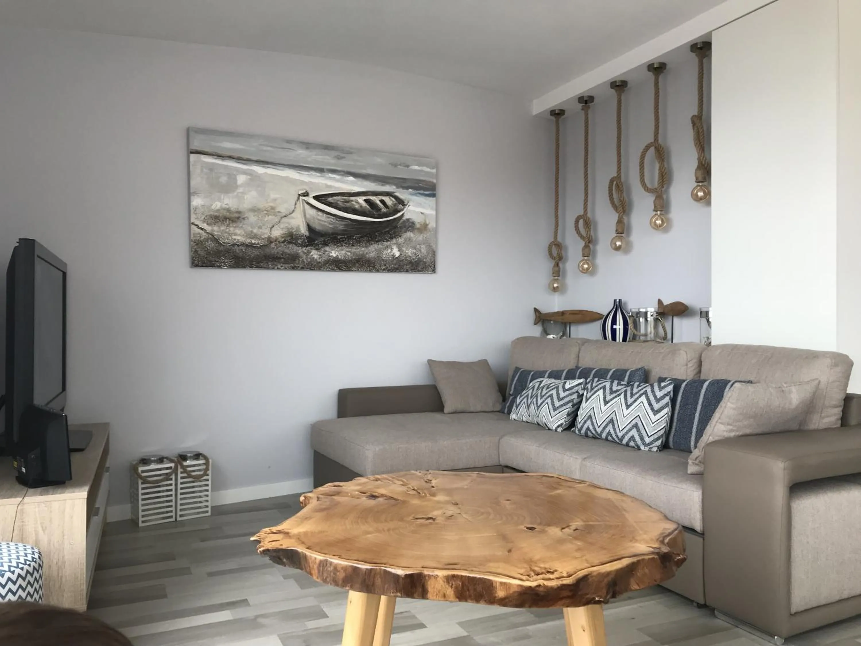 Blue Bay Beach Apartment
