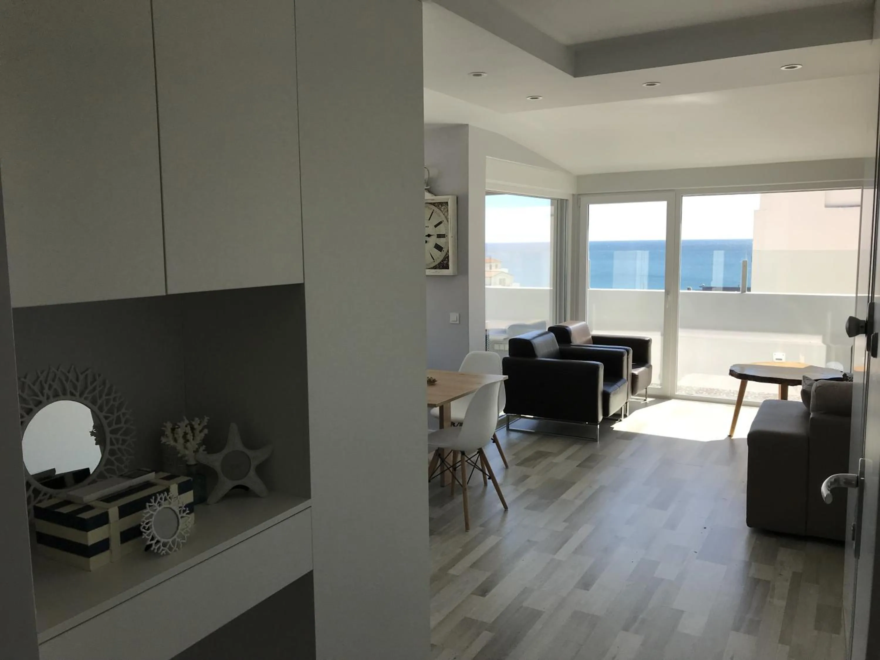 Blue Bay Beach Apartment