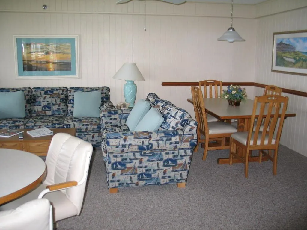 Living room in Outer Banks Beach Club II Resorts