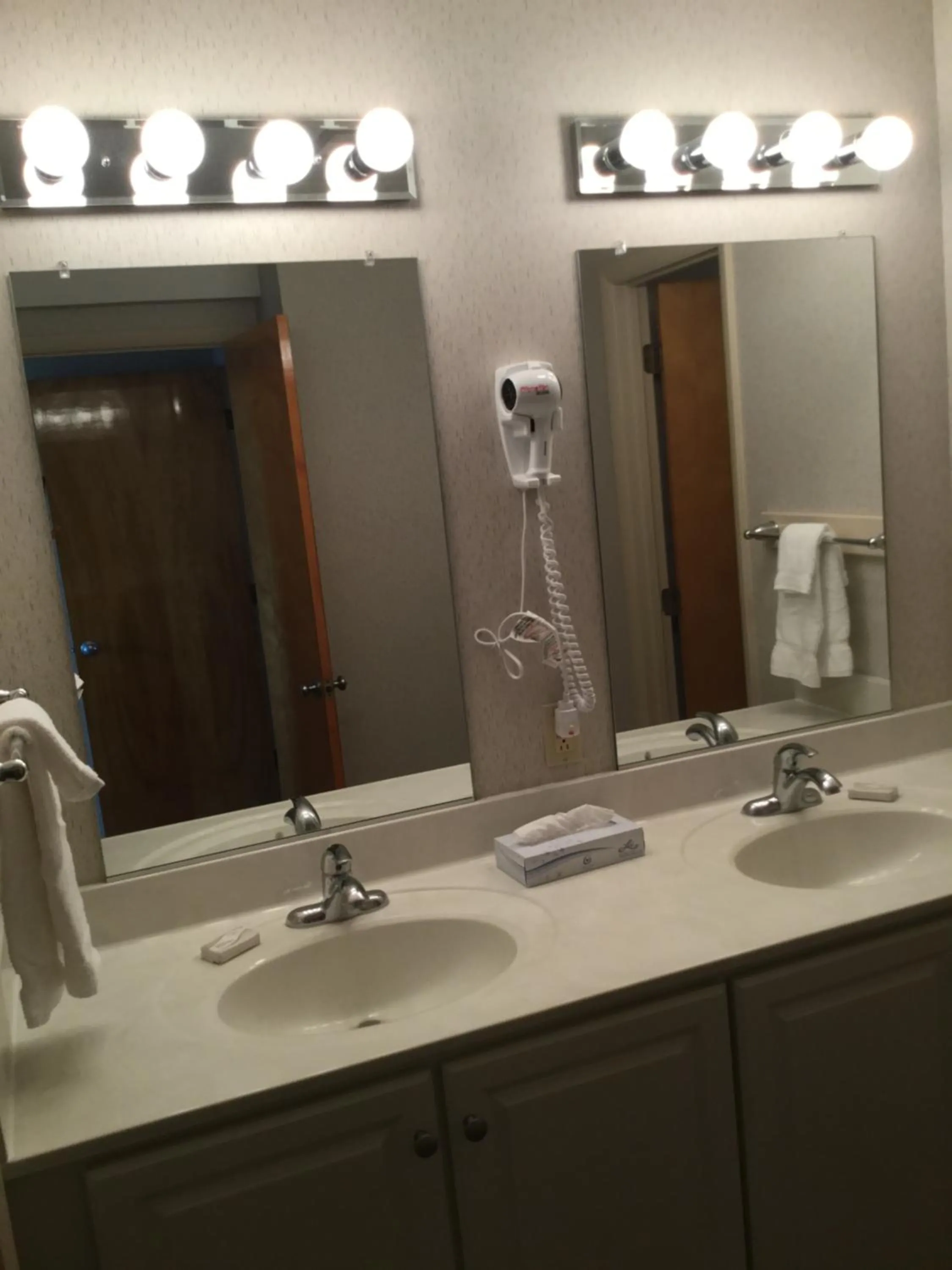 Bathroom in Outer Banks Beach Club II Resorts