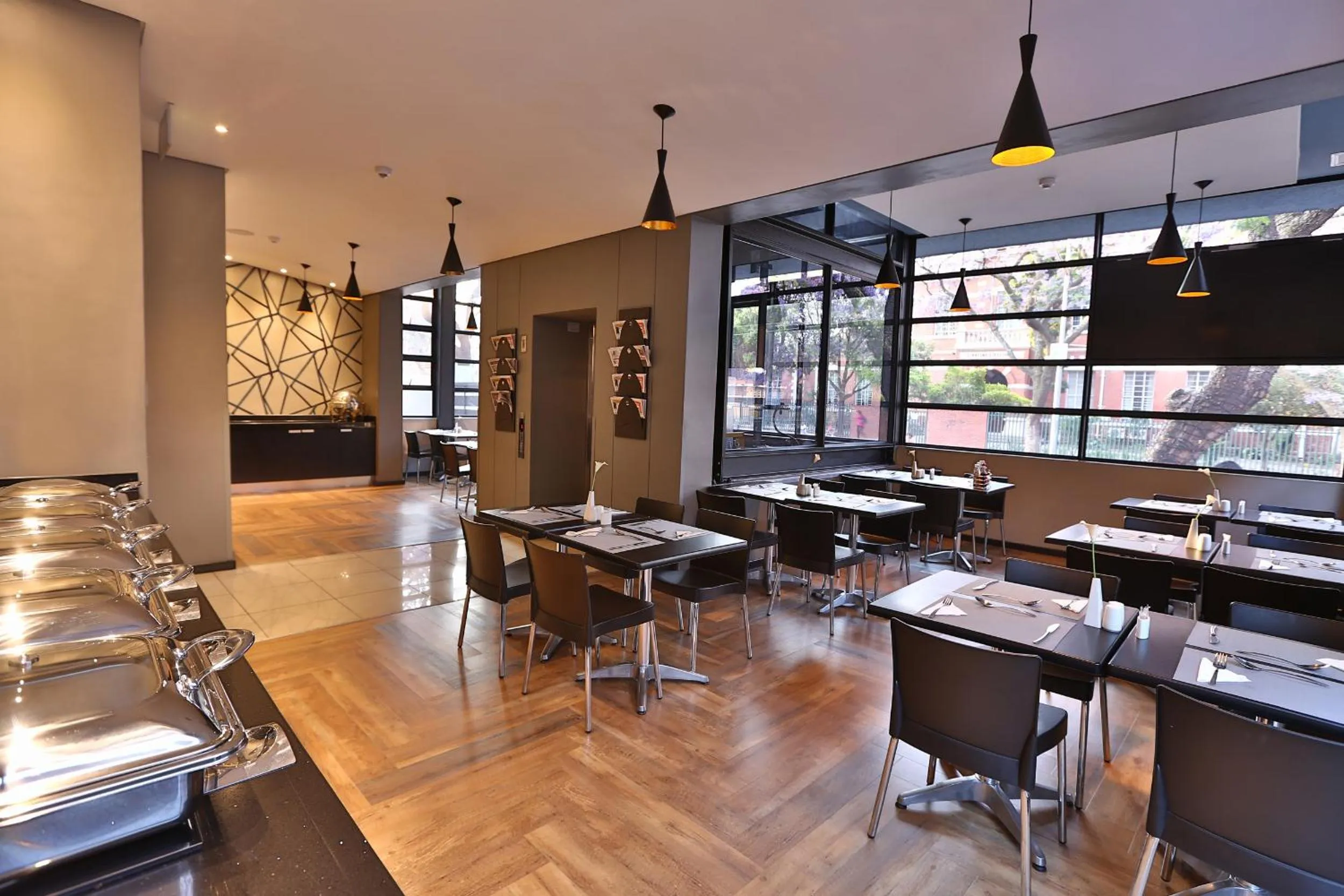 Food and drinks in Inani Hotel Morning Star