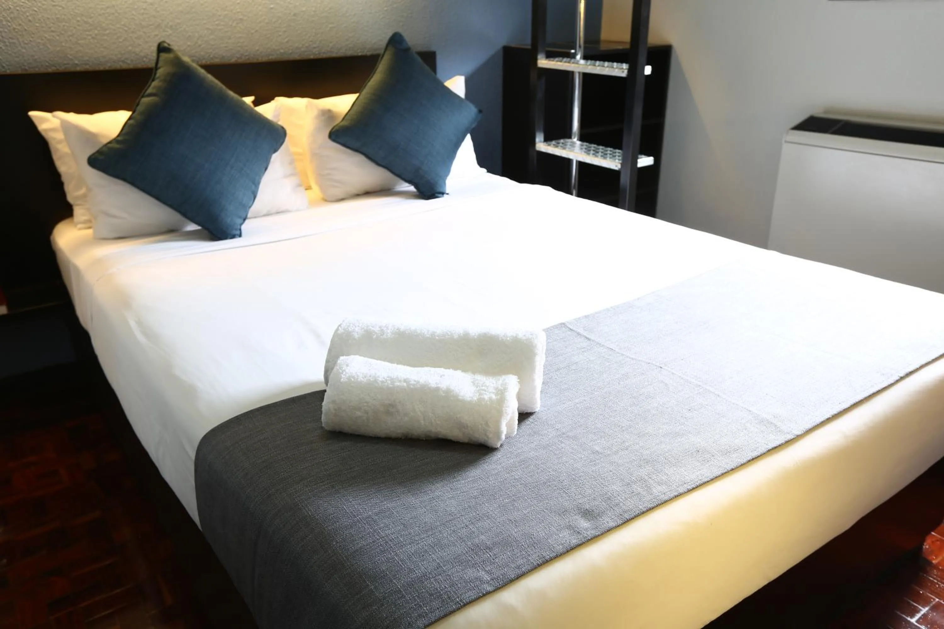 Bed in Inani Hotel Morning Star