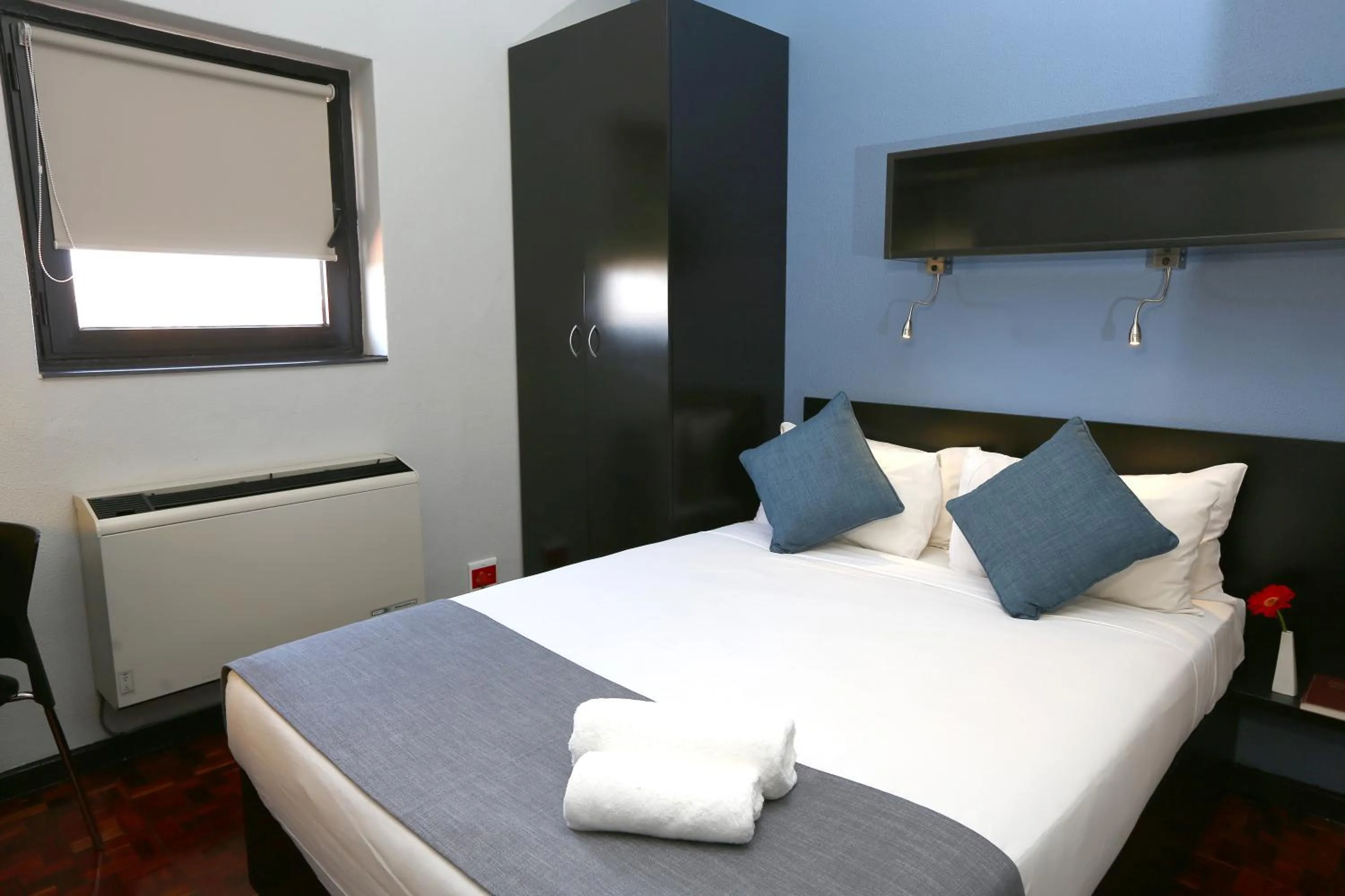 Bed in Inani Hotel Morning Star