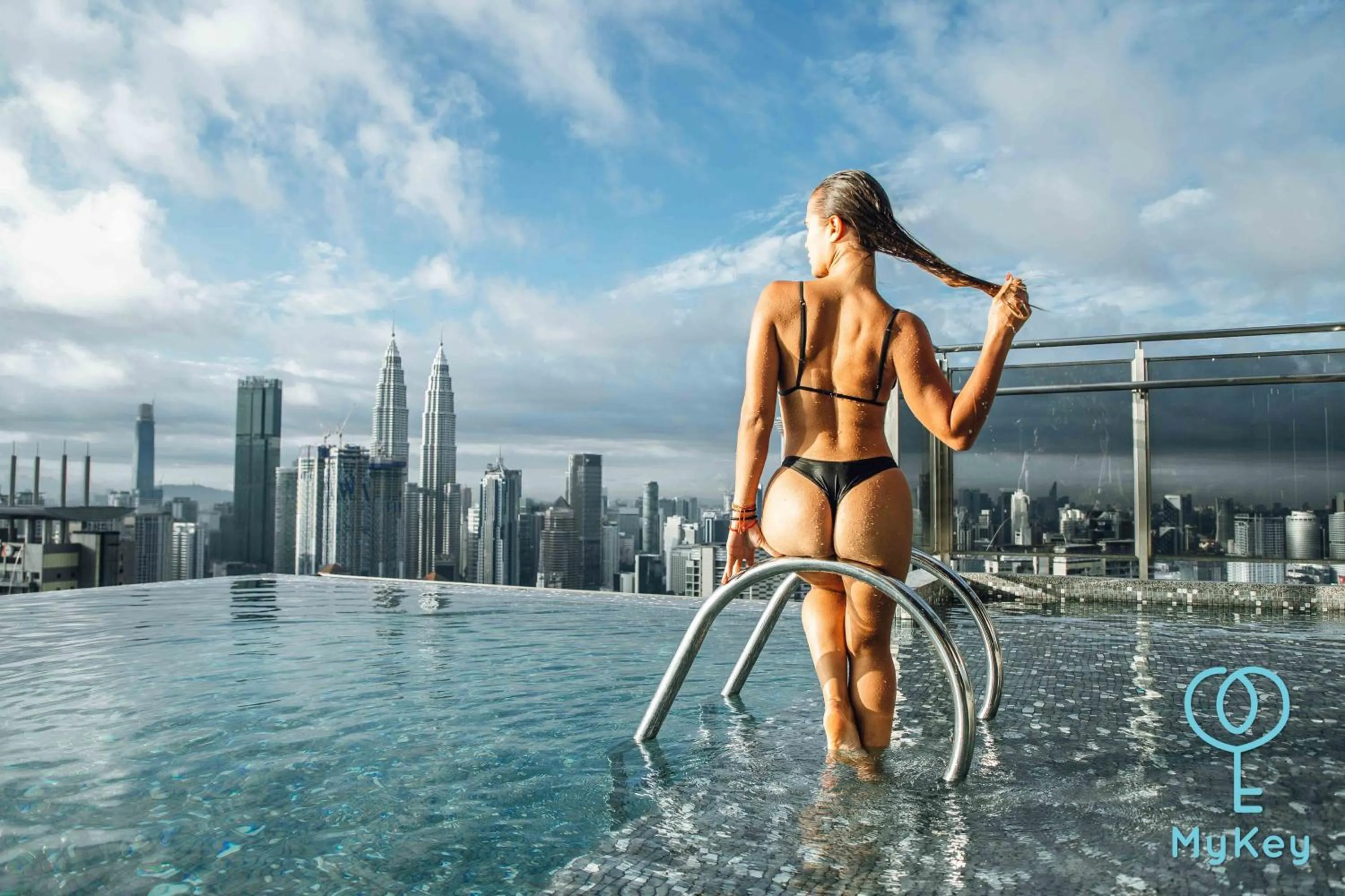 People in Expressionz Professional Suites by MyKey