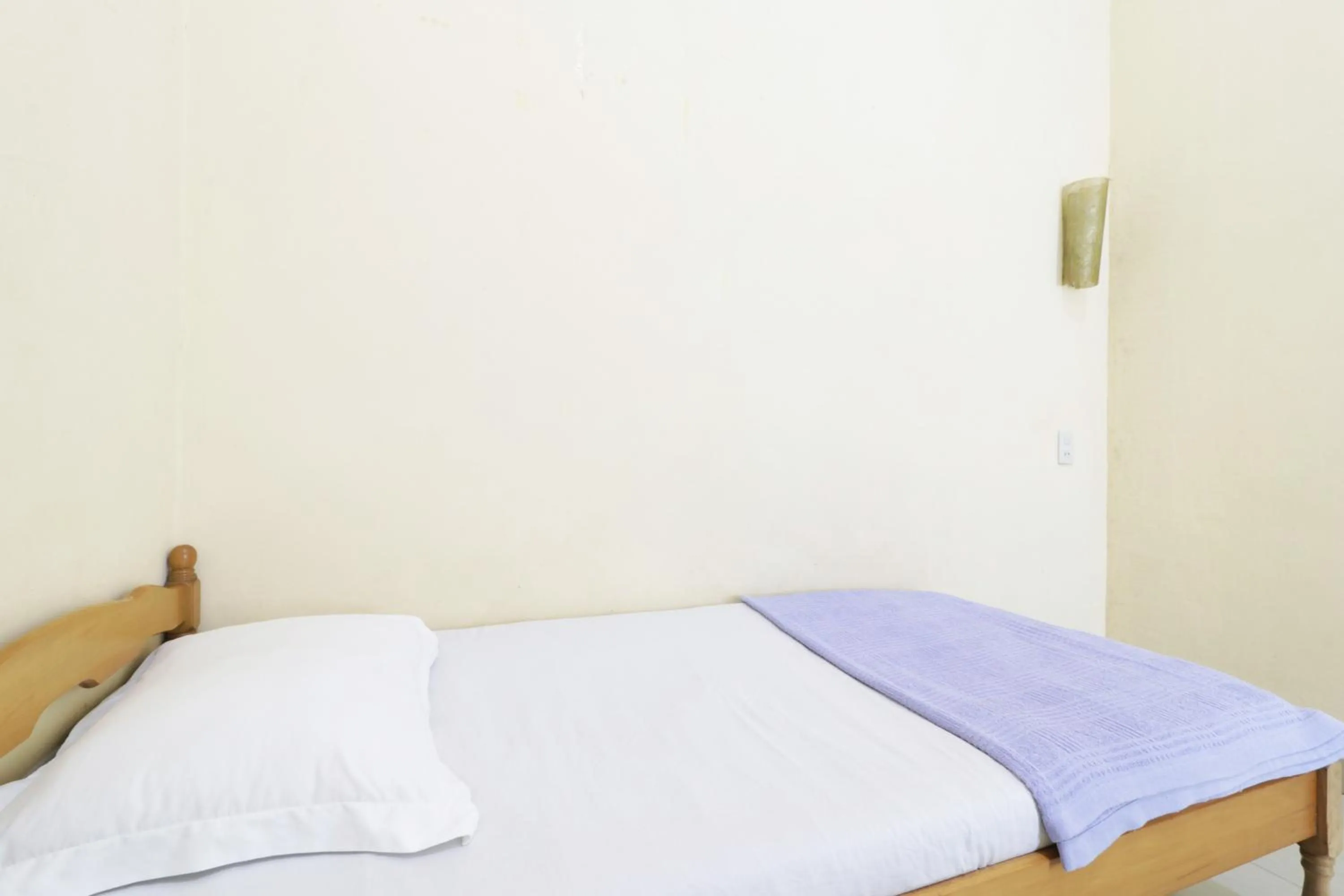 Bedroom, Bed in Krisna Hostel