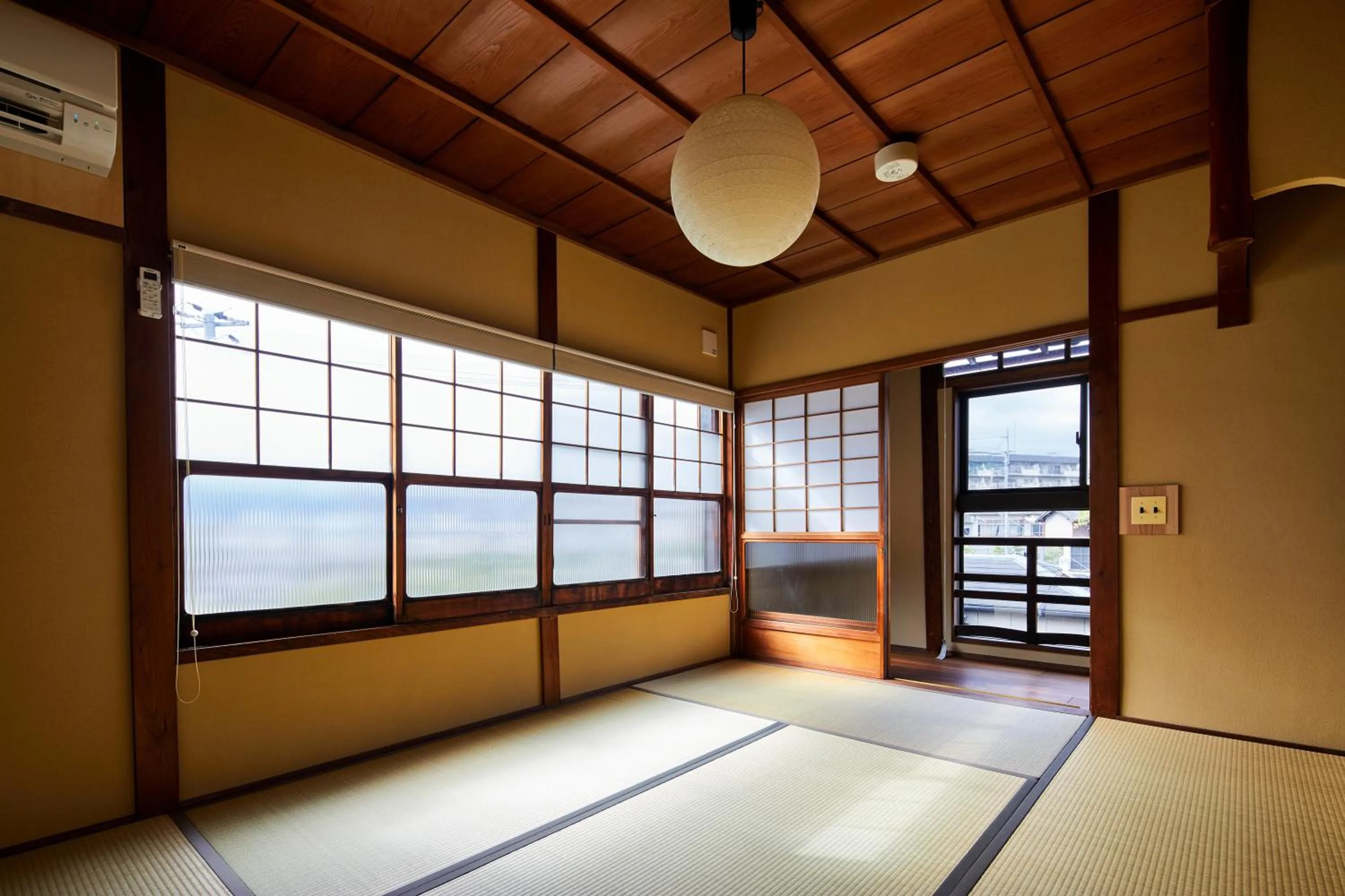 Photo of the whole room, Bed in Kyomachiya Hotel Mifuku