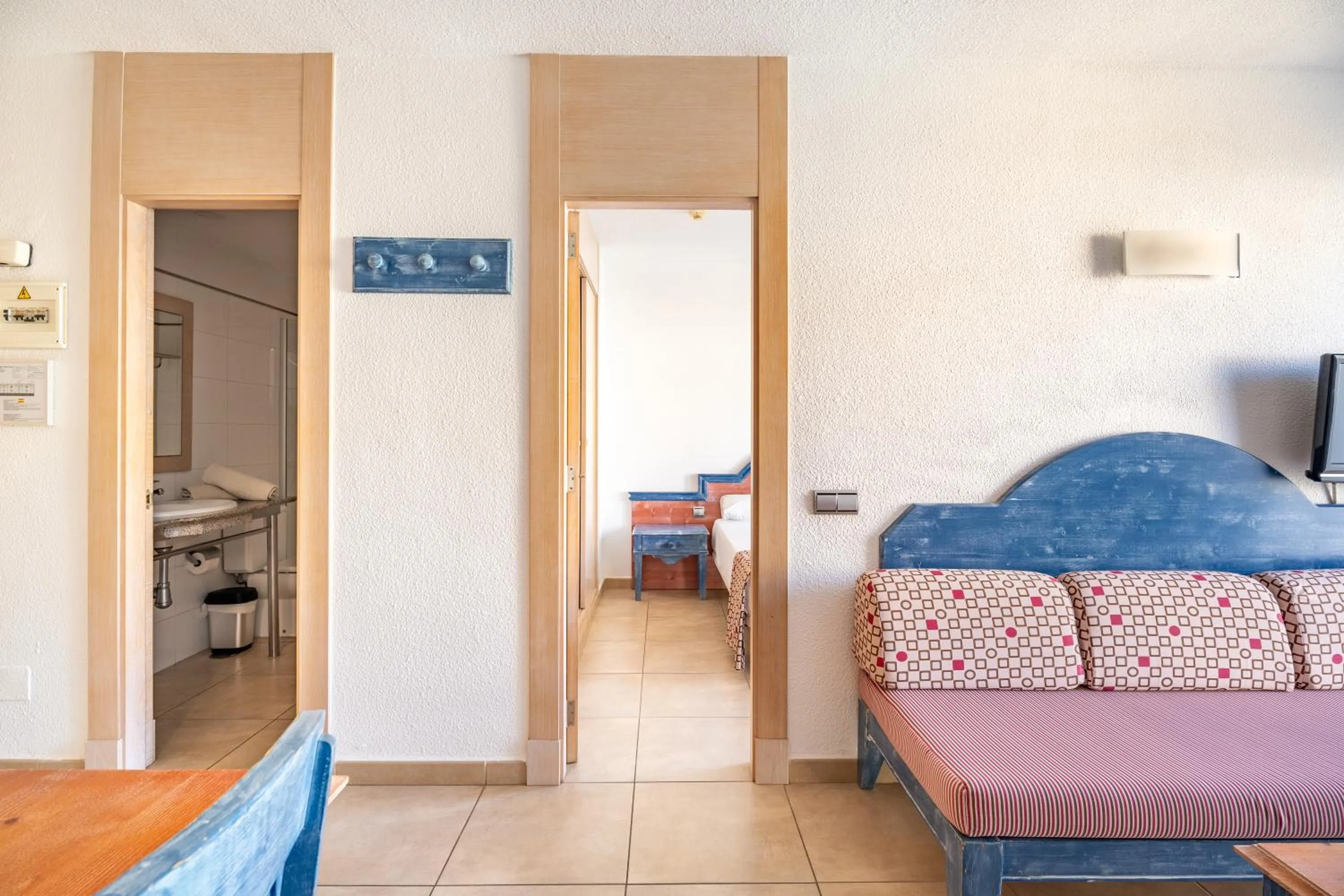 Photo of the whole room, Bed in Apartamentos Cabau Cala Nova