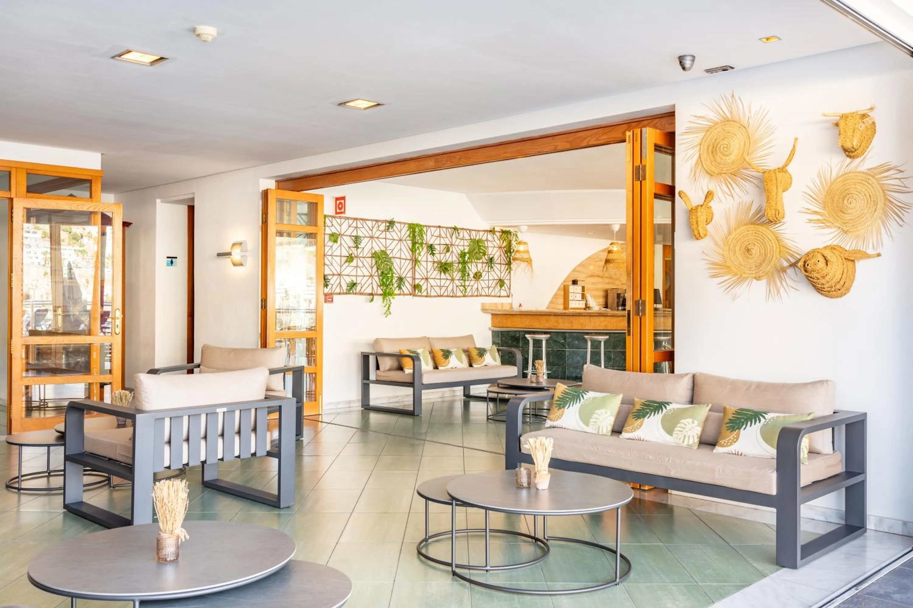 Living room in Apartamentos Cabau Cala Nova