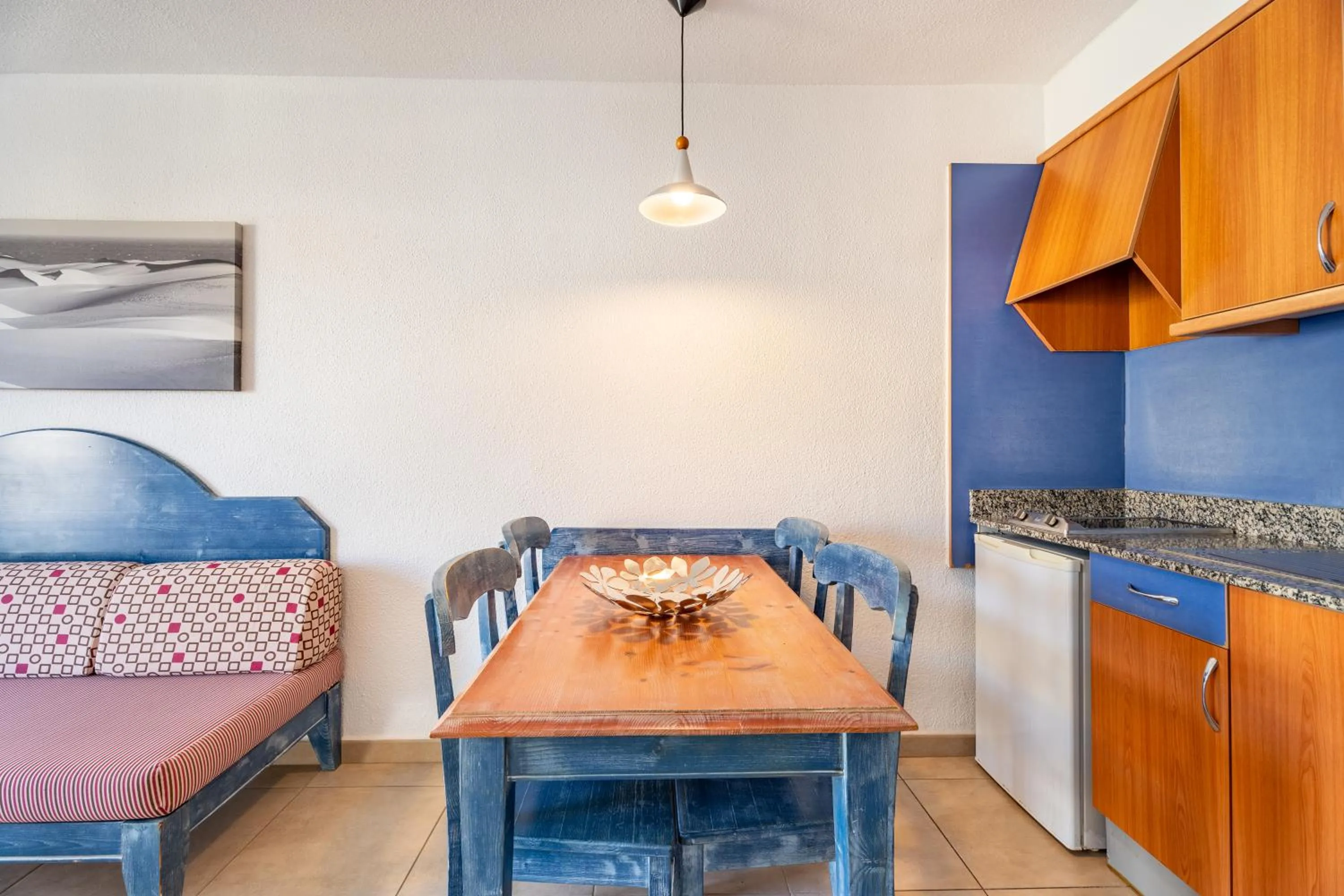 Kitchen or kitchenette in Apartamentos Cabau Cala Nova