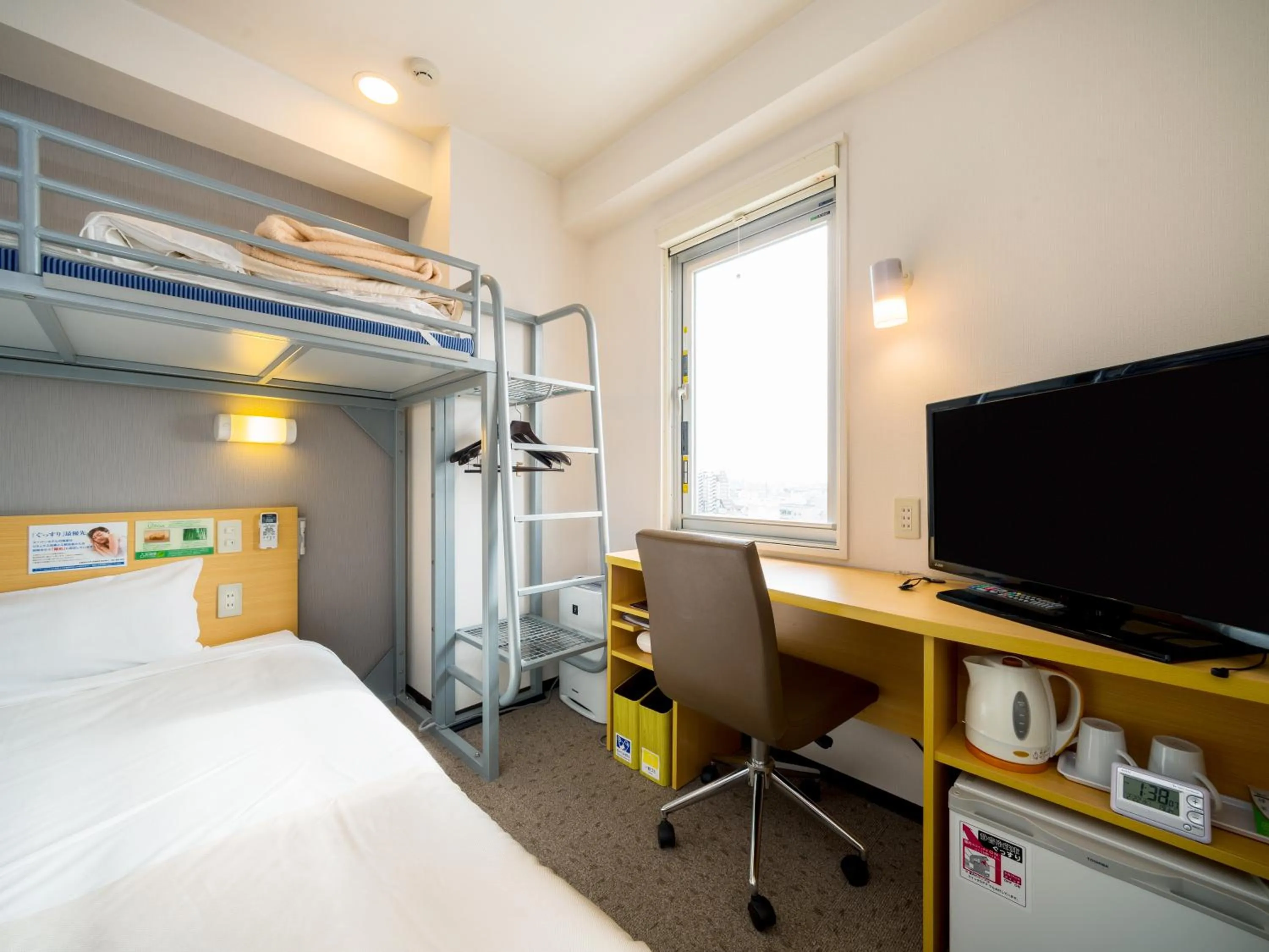 Bed in Super Hotel Yokkaichi Route 1