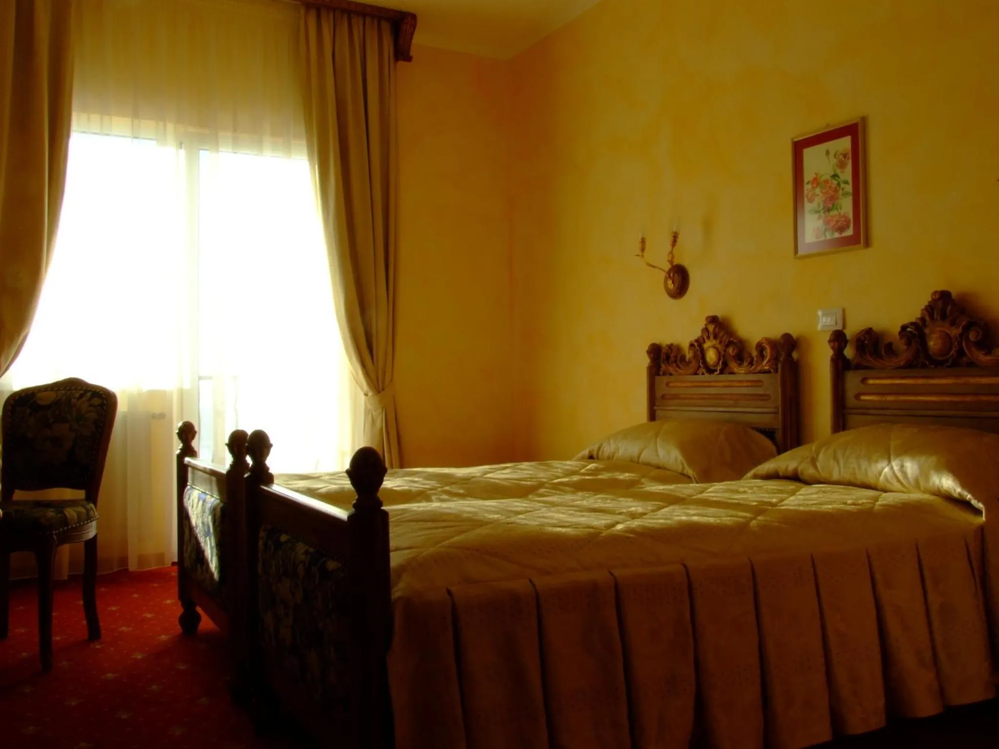 Day, Bed in Hotel Royal