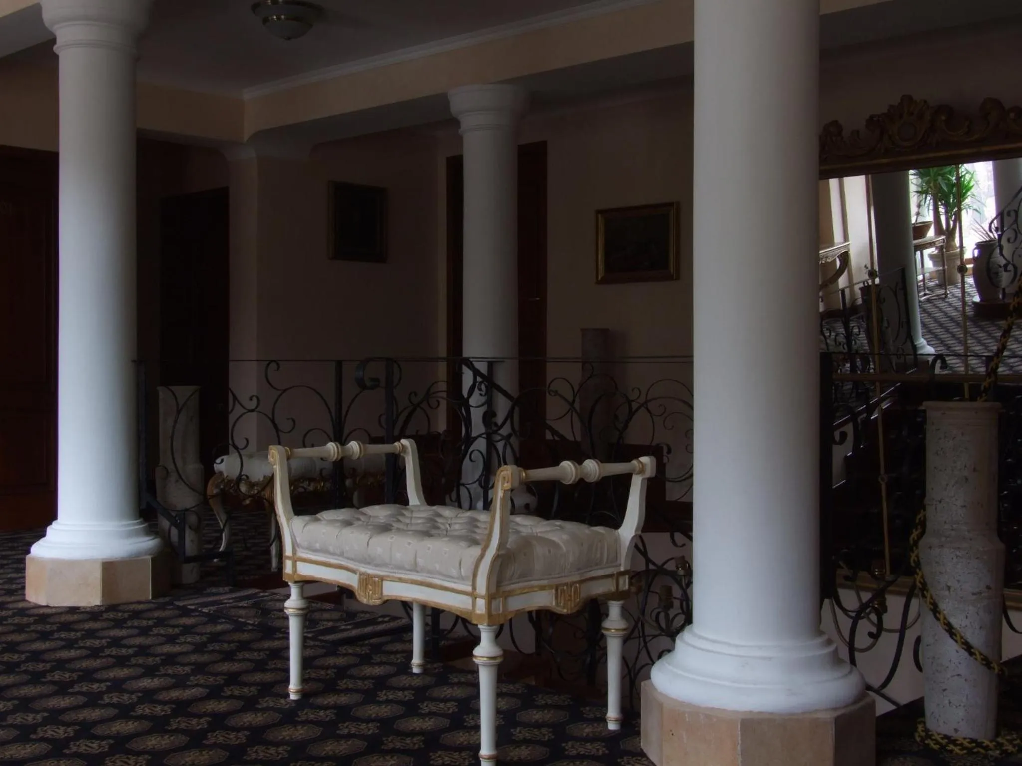 Decorative detail in Hotel Royal