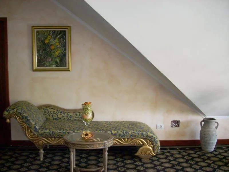 Seating area in Hotel Royal