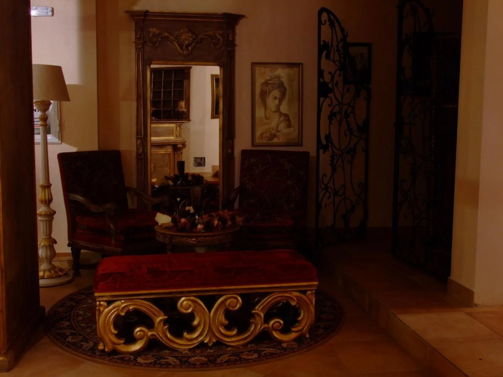 Seating area in Hotel Royal