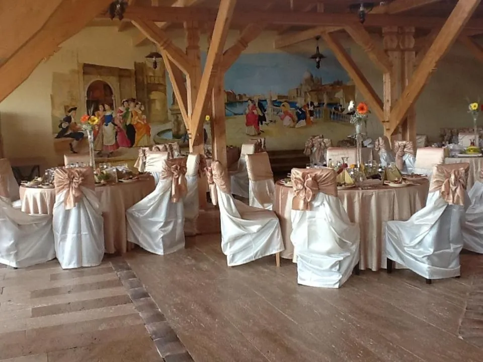 Banquet/Function facilities in Hotel Royal