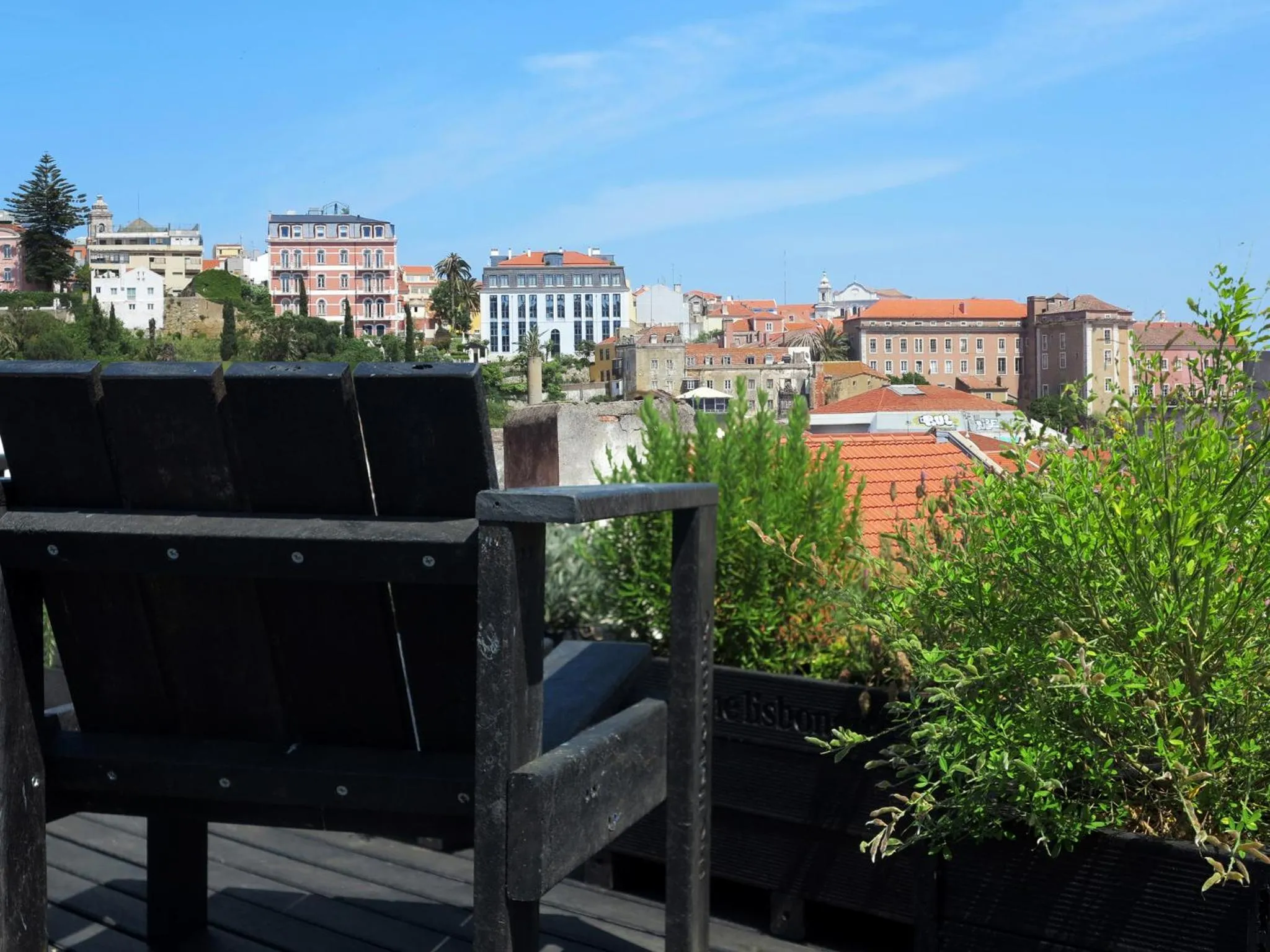Balcony/Terrace in The Lisbonaire Apartments