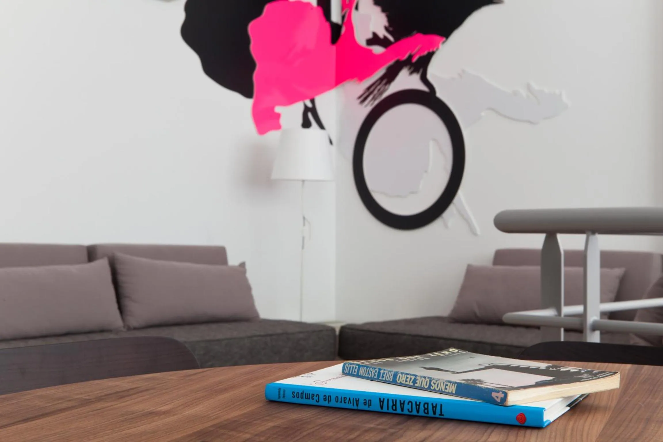 Living room in The Lisbonaire Apartments