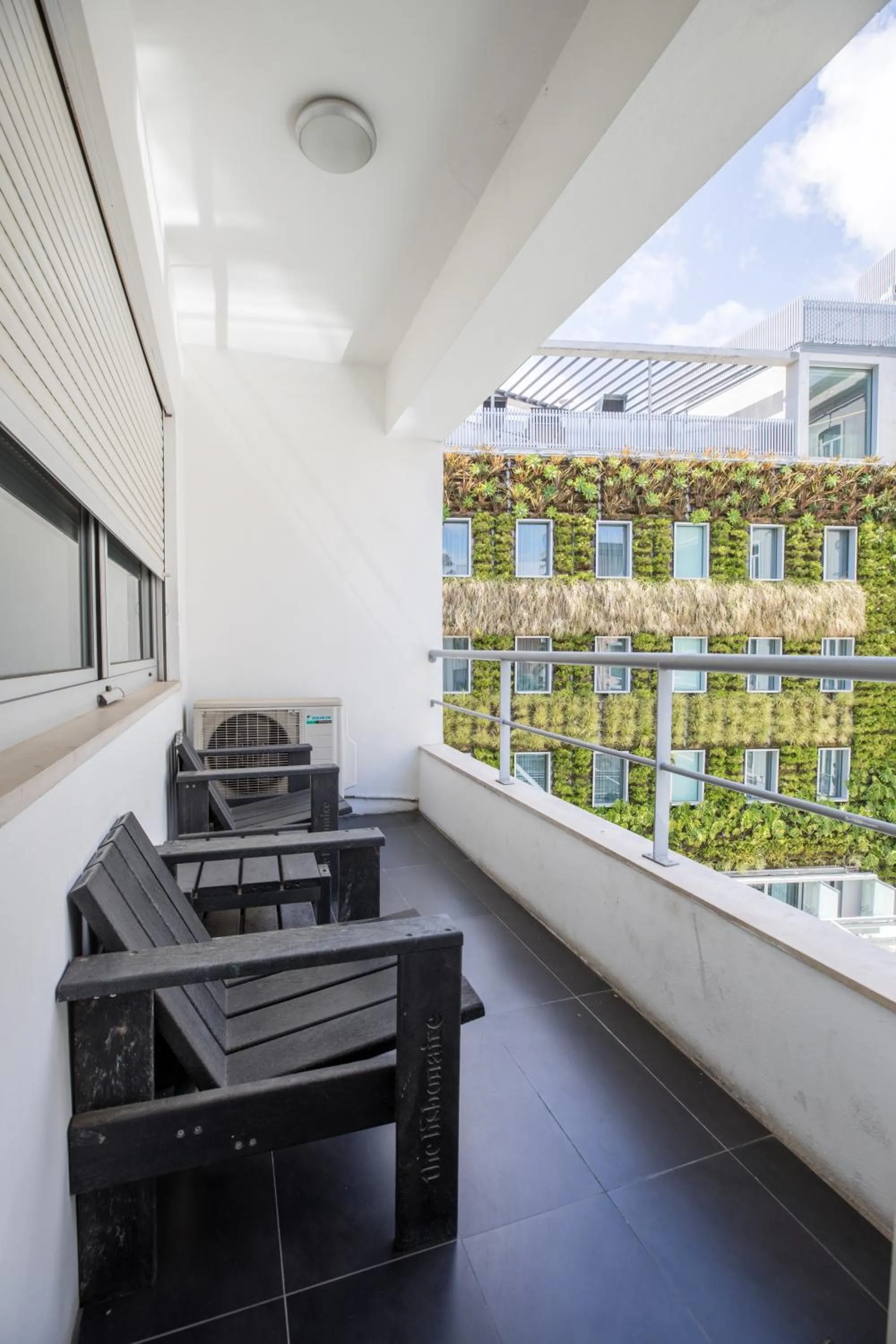Balcony/Terrace in The Lisbonaire Apartments
