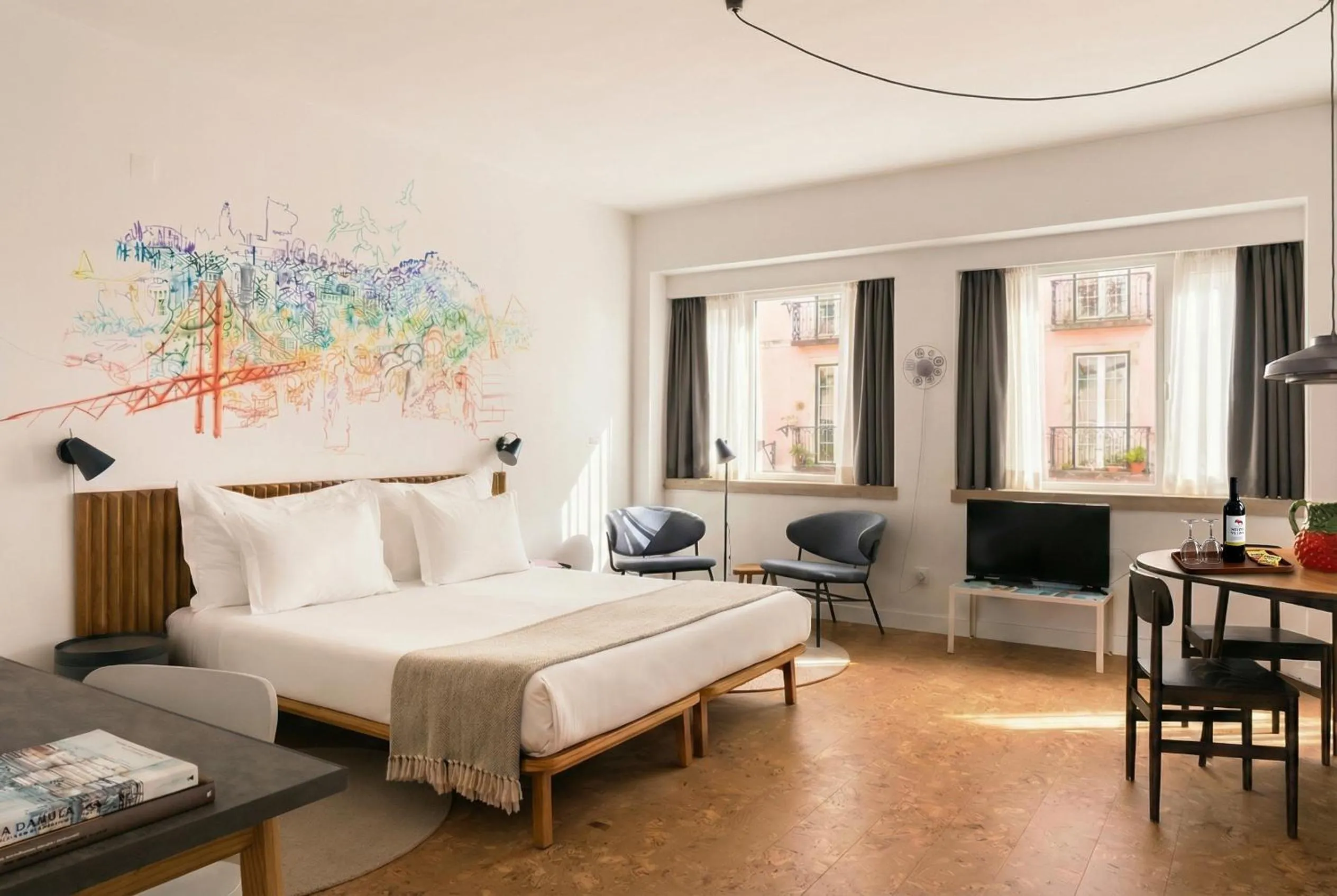 Bed in The Lisbonaire Apartments