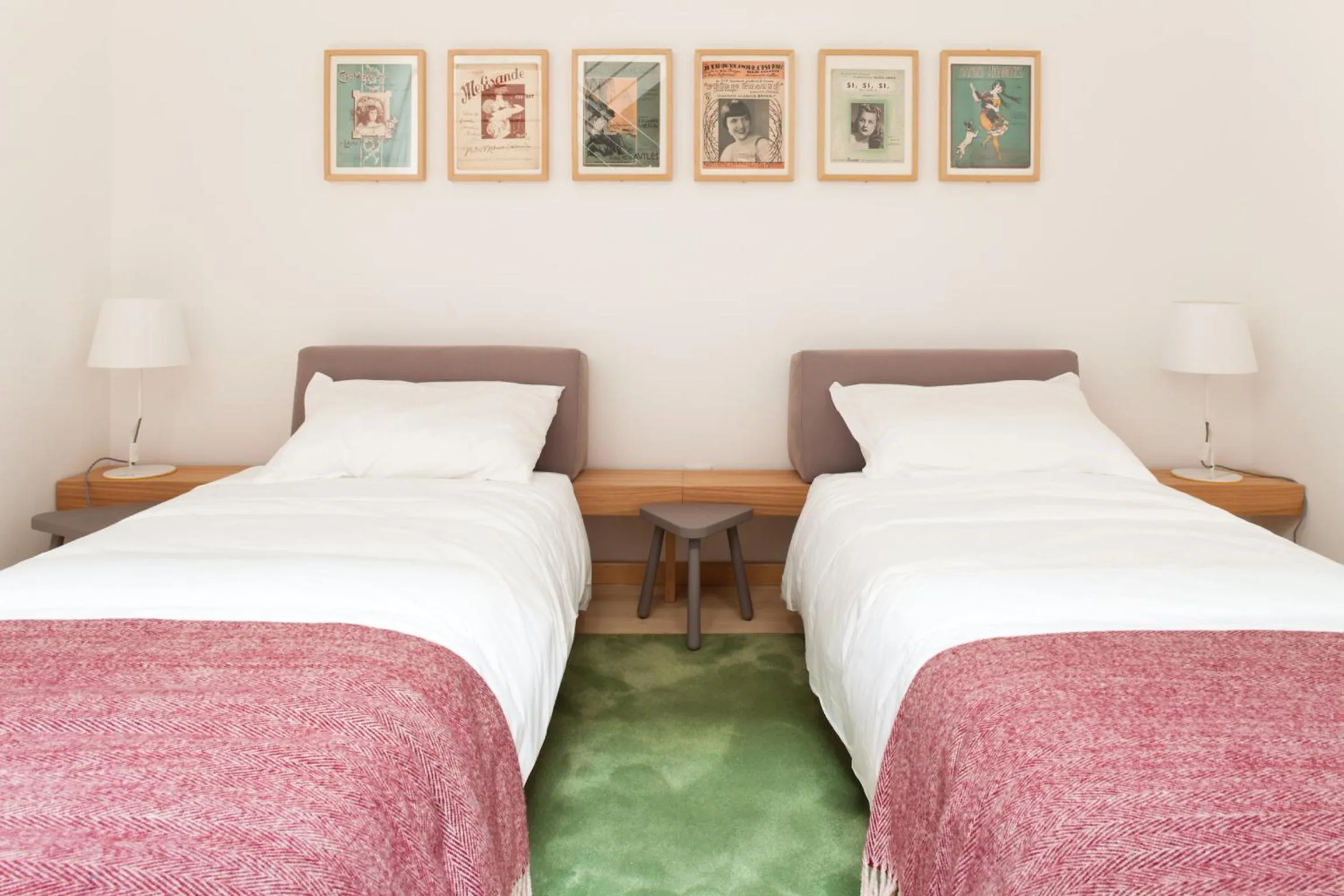 Bedroom, Bed in The Lisbonaire Apartments