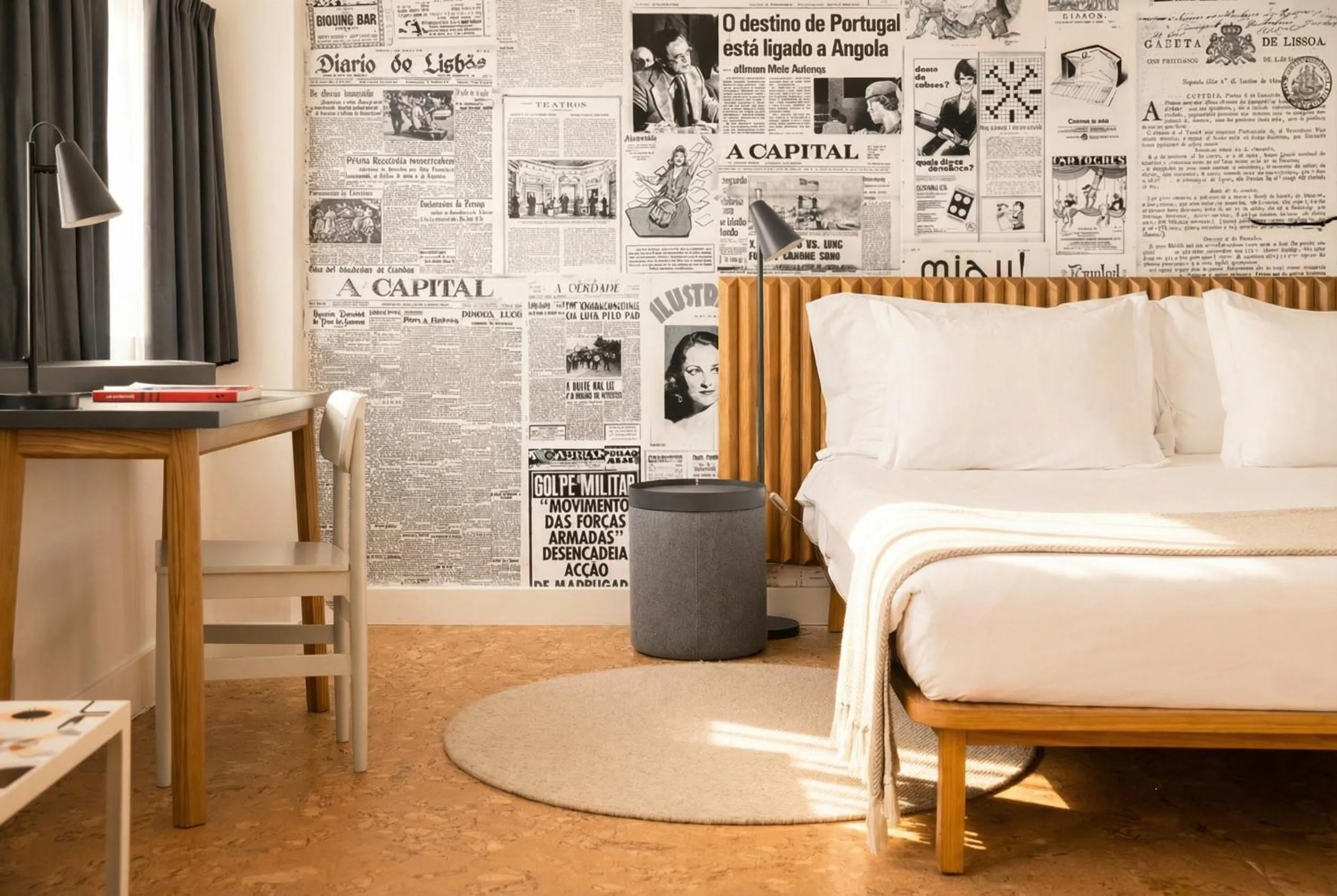 Bed in The Lisbonaire Apartments