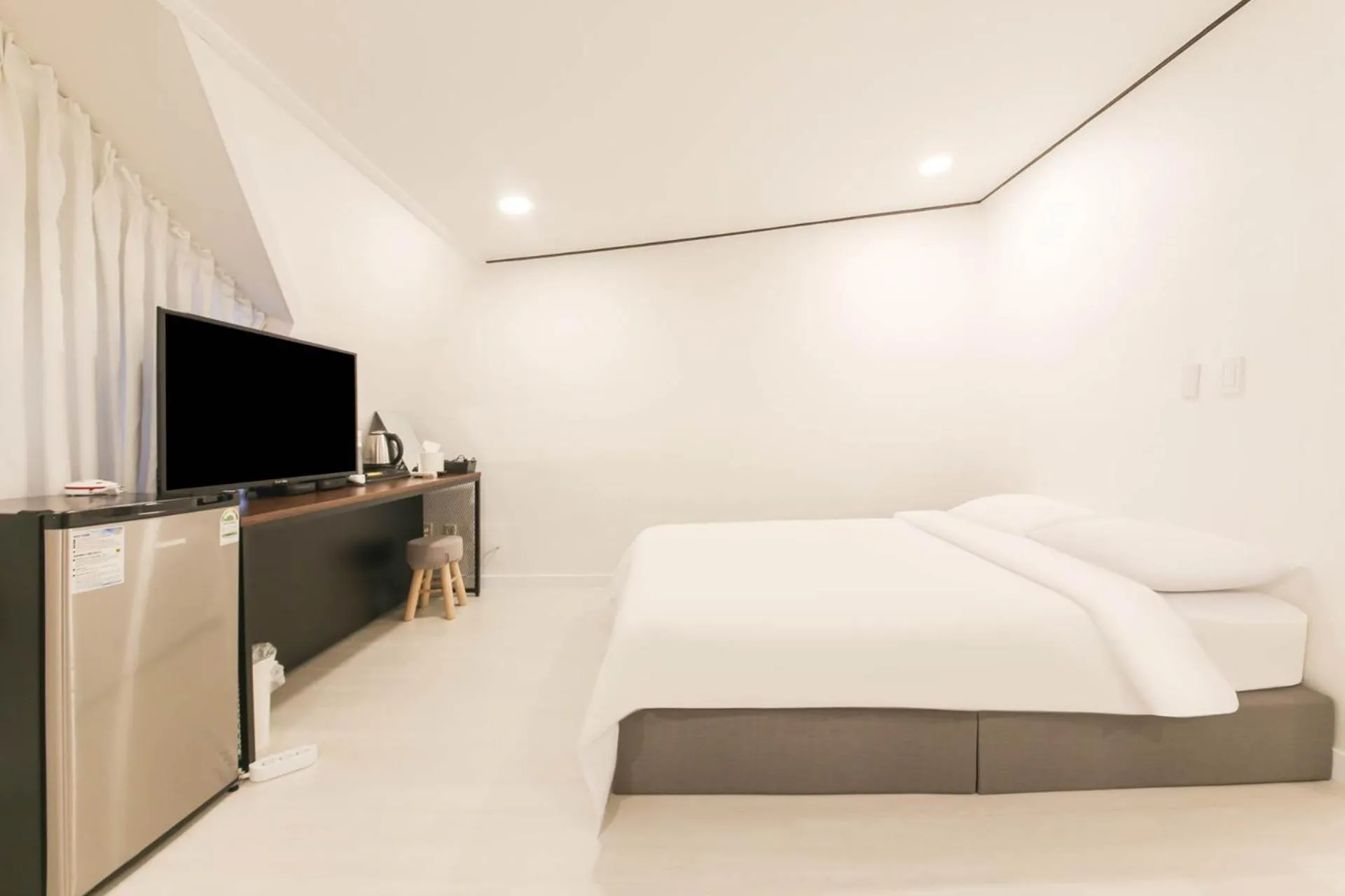 Decorative detail, Bed in Seorak HOT Spring Mammoth Resotel