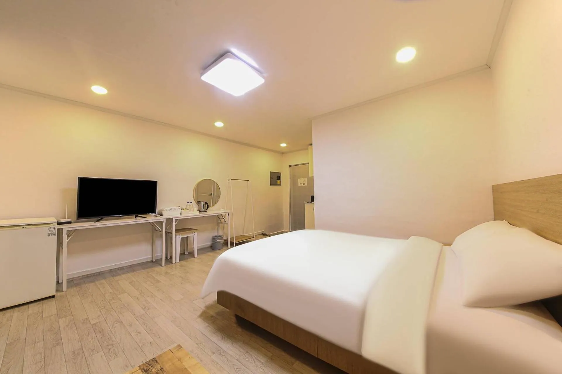 Bedroom, Bed in Seorak HOT Spring Mammoth Resotel