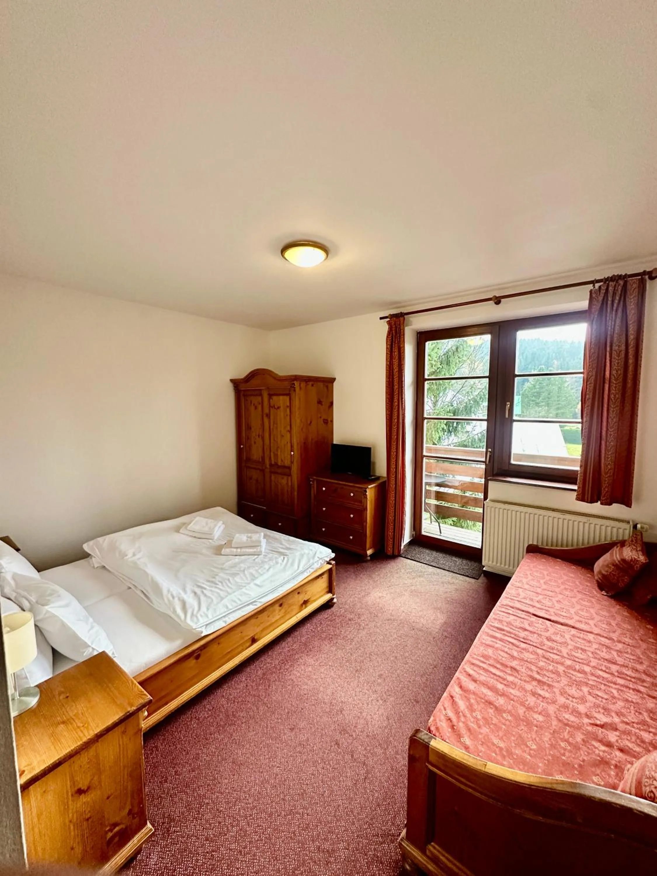 TV and multimedia, Bed in Sport hotel POMI