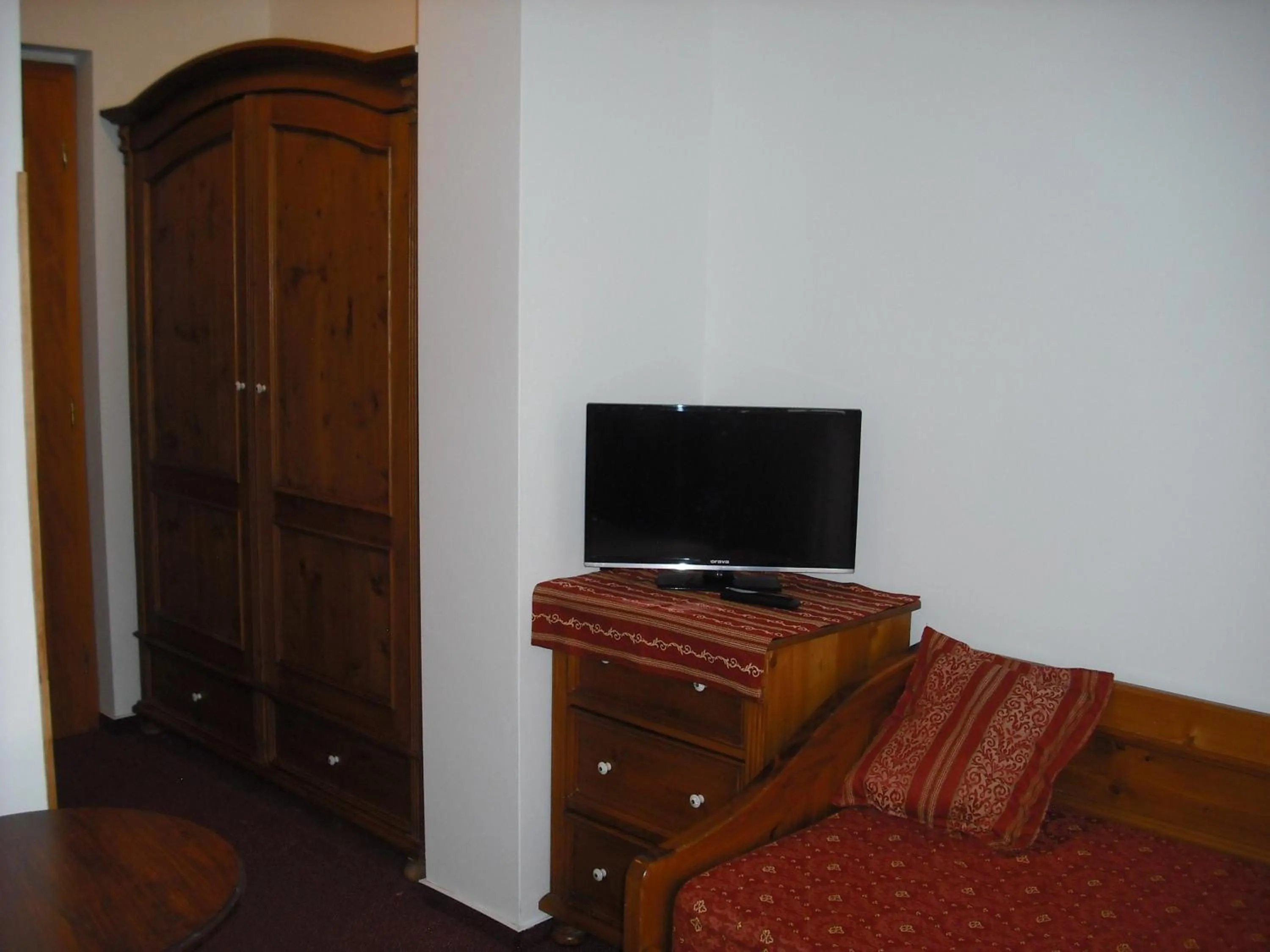 Skiing in Sport hotel POMI