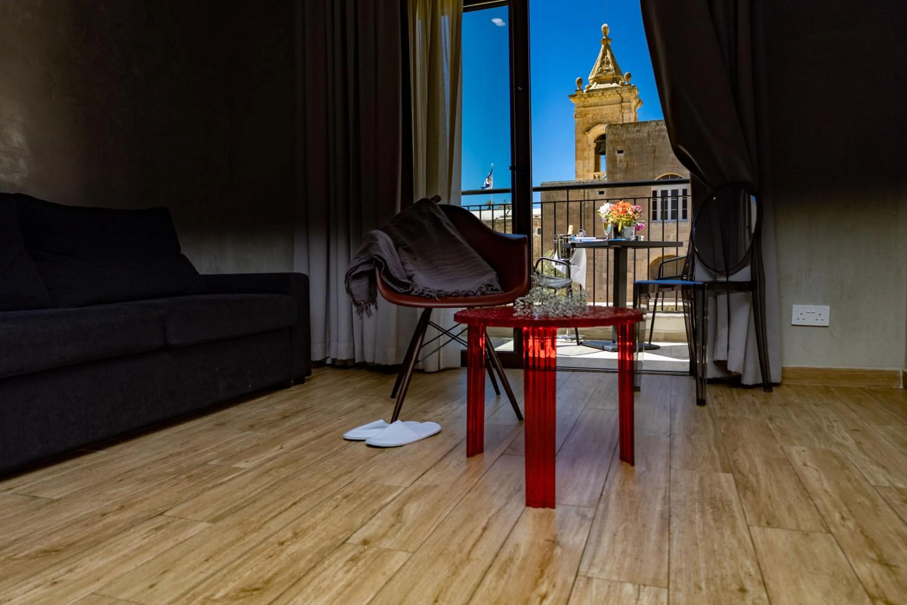 Living room in Adelphi Boutique Hotel