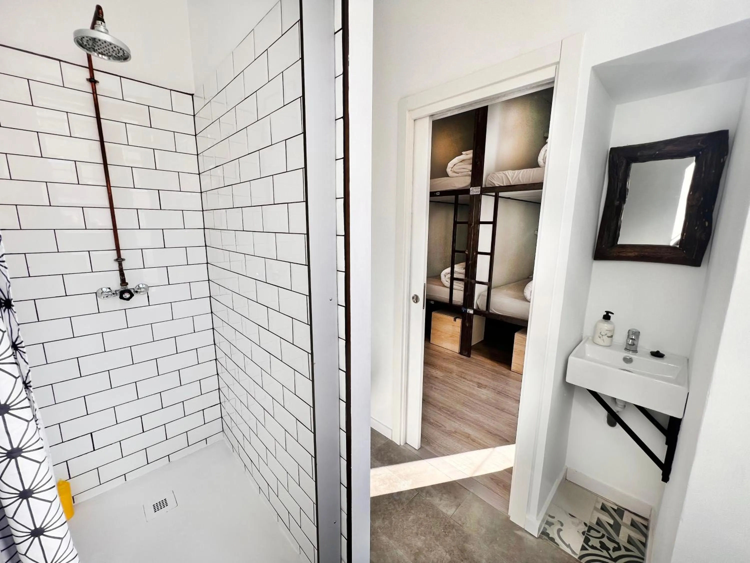 Shower in ECO Hostel