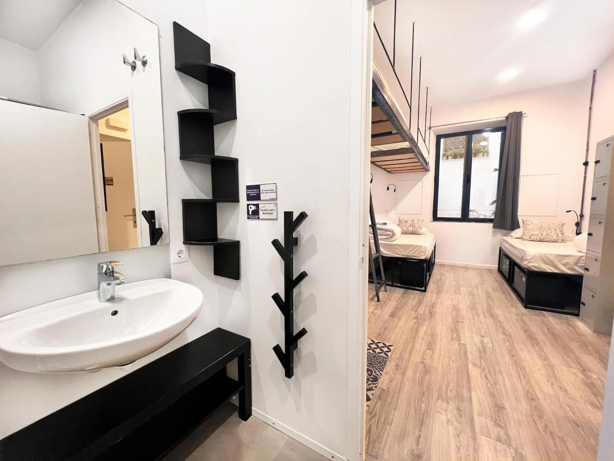 Bathroom, Bed in ECO Hostel