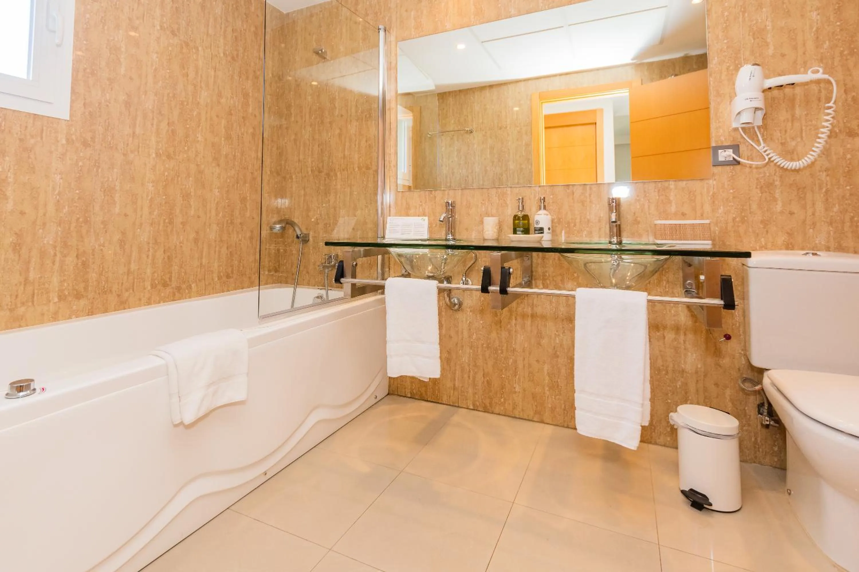 Hot Tub in Cortijo Del Mar Resort