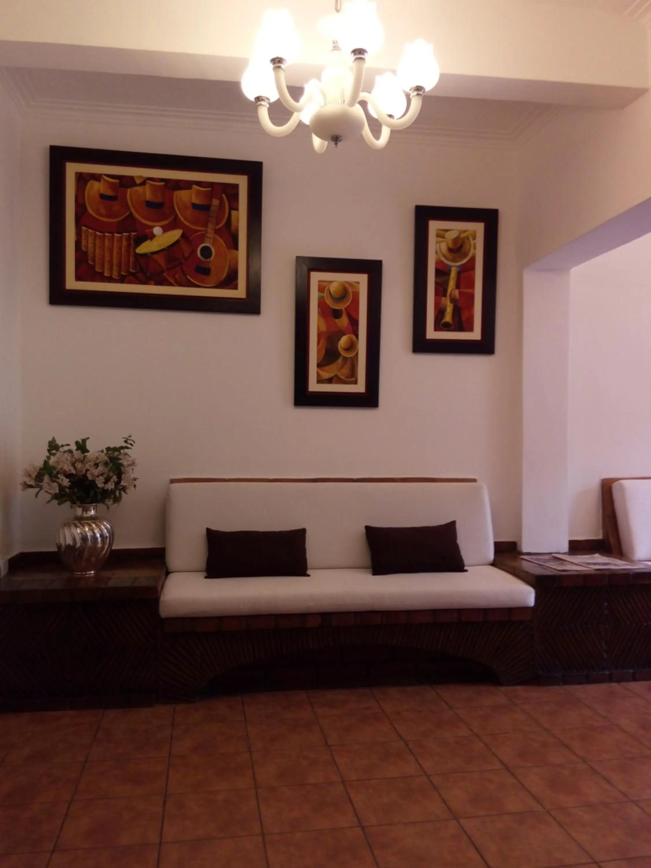 Lobby or reception in Jose Luis Hostal Boutique