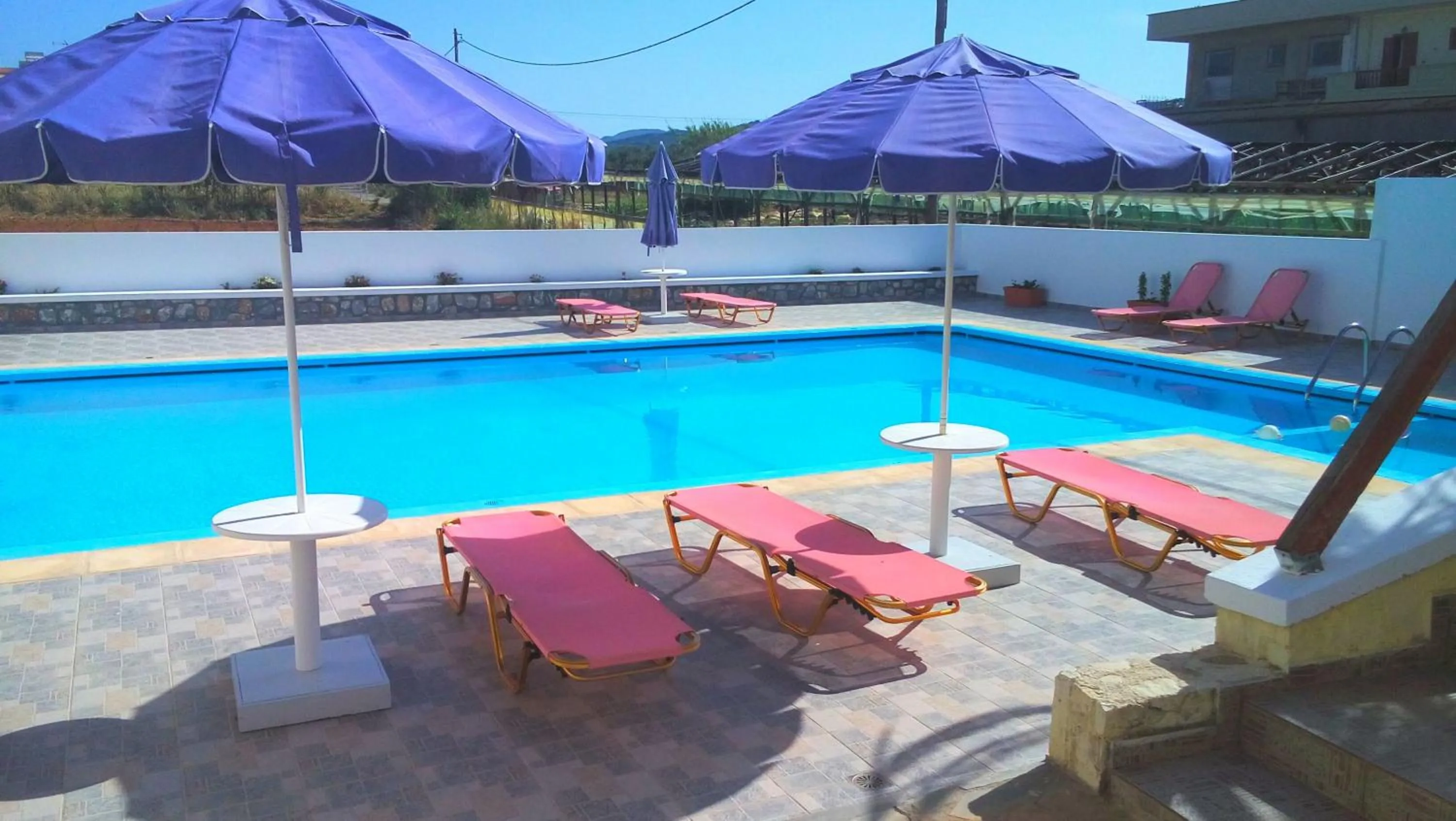 Swimming pool in Karmi Apartments