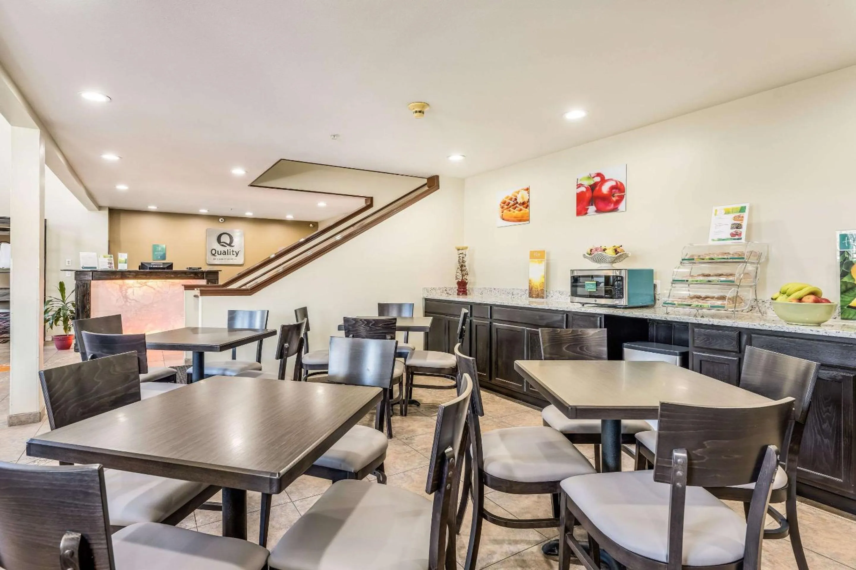 Restaurant/places to eat in Quality Inn Cle Elum-Ellensburg