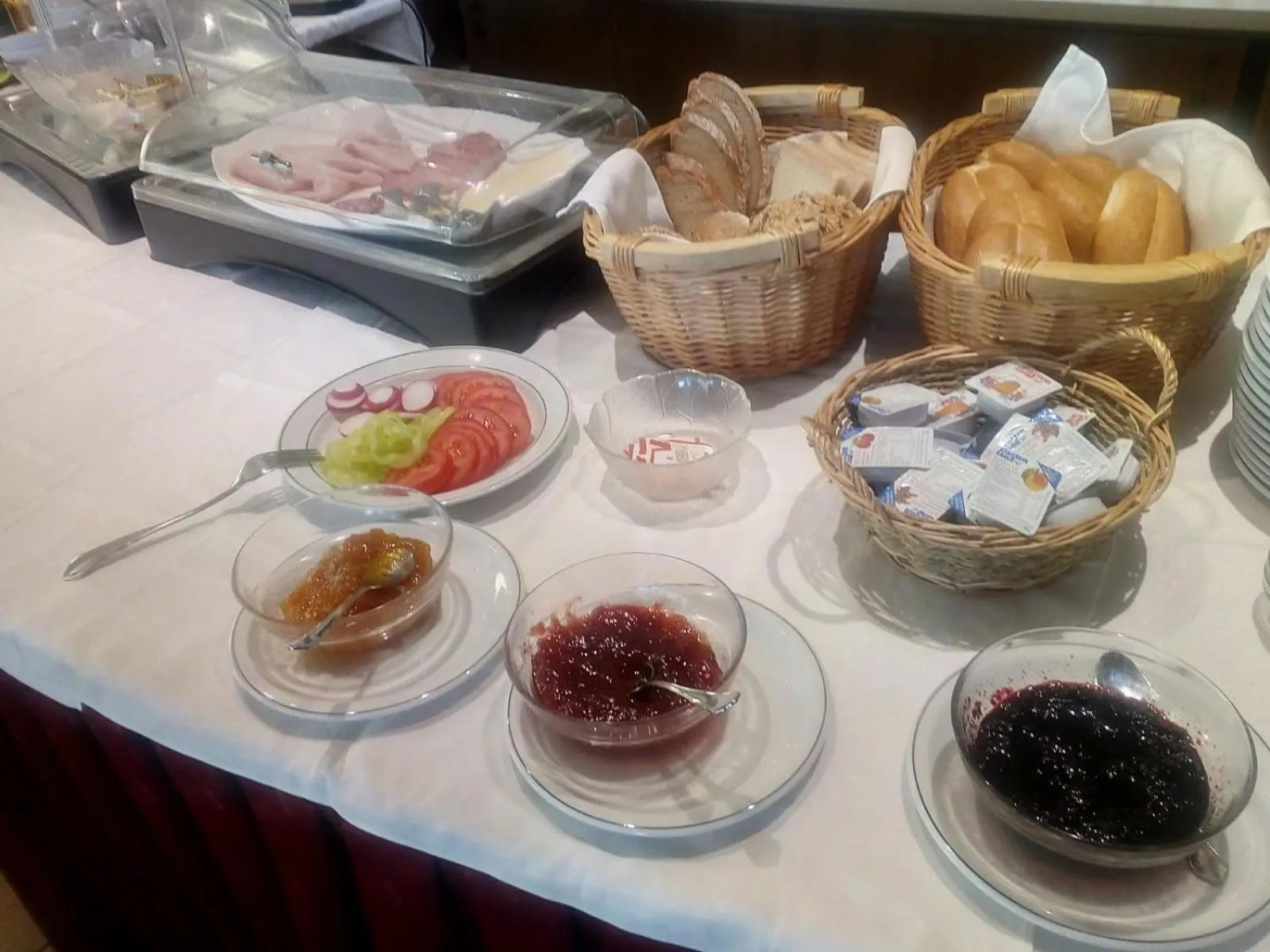 Breakfast in Hotel Restaurant zum Schwan