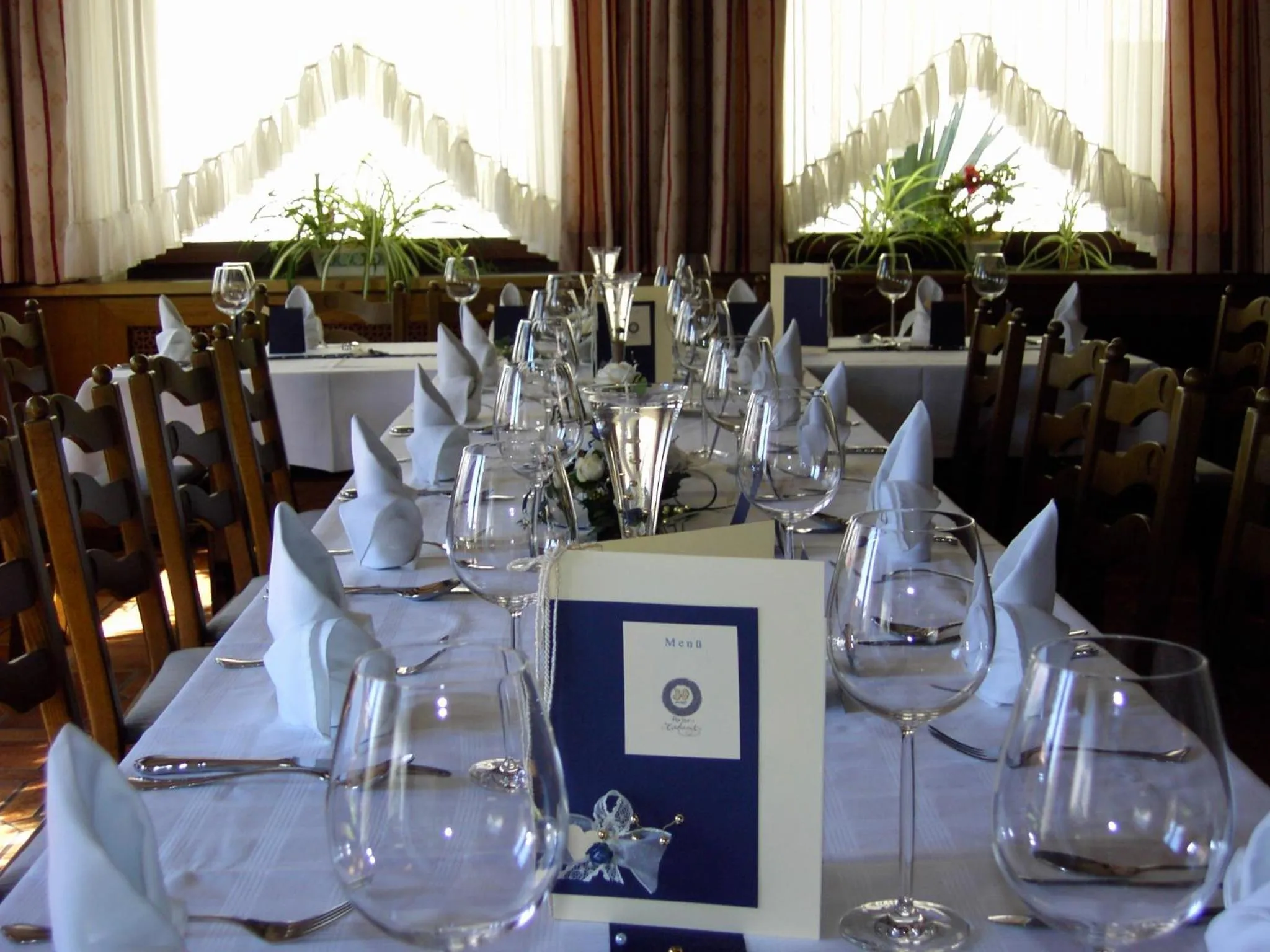 Restaurant/places to eat in Hotel Restaurant zum Schwan