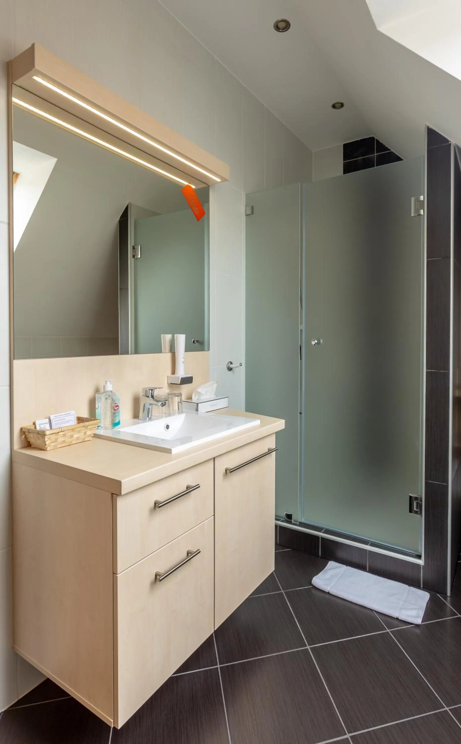 Bathroom in Hotel Mayer Alsóörs