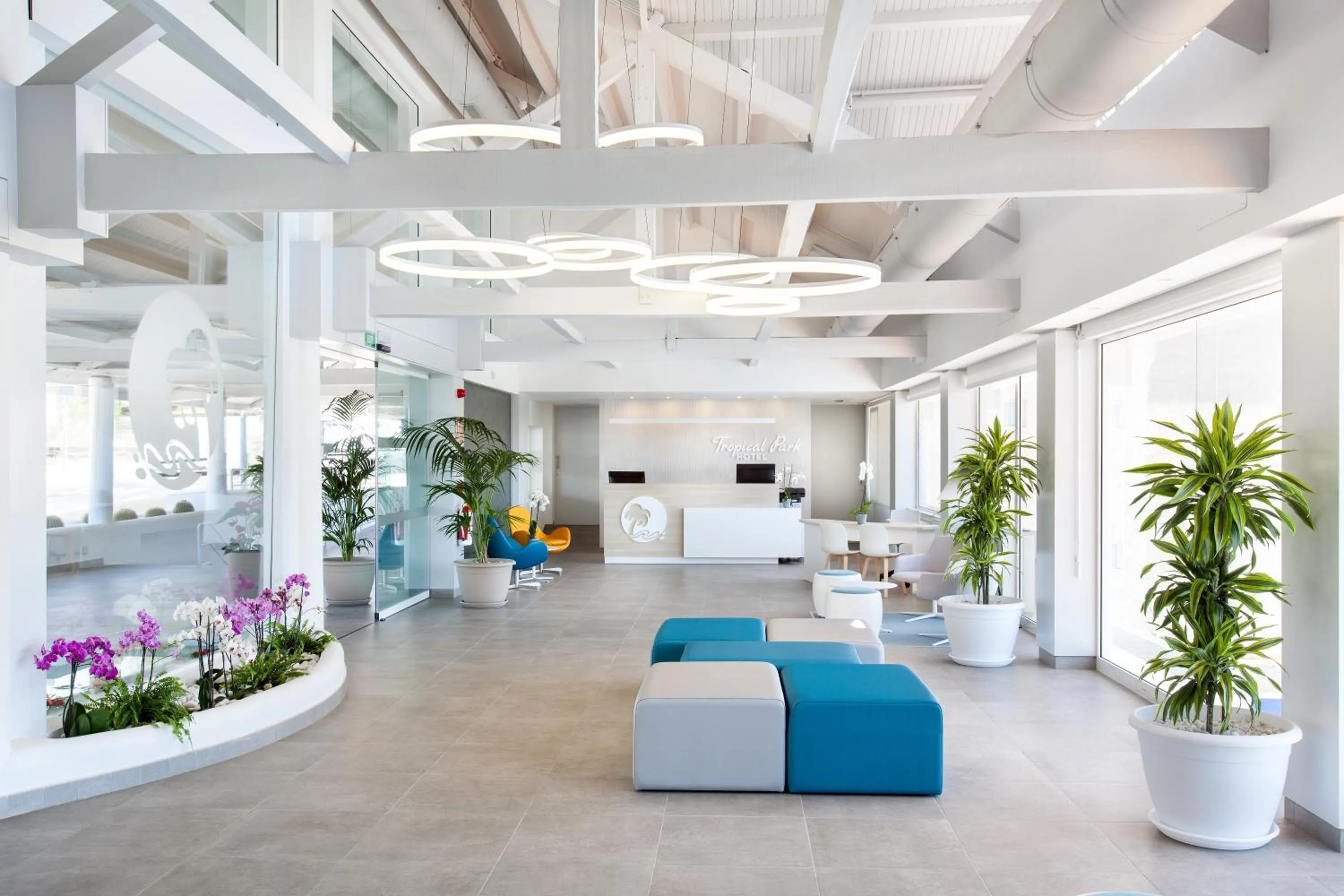 Lobby or reception in Hotel Tropical Park