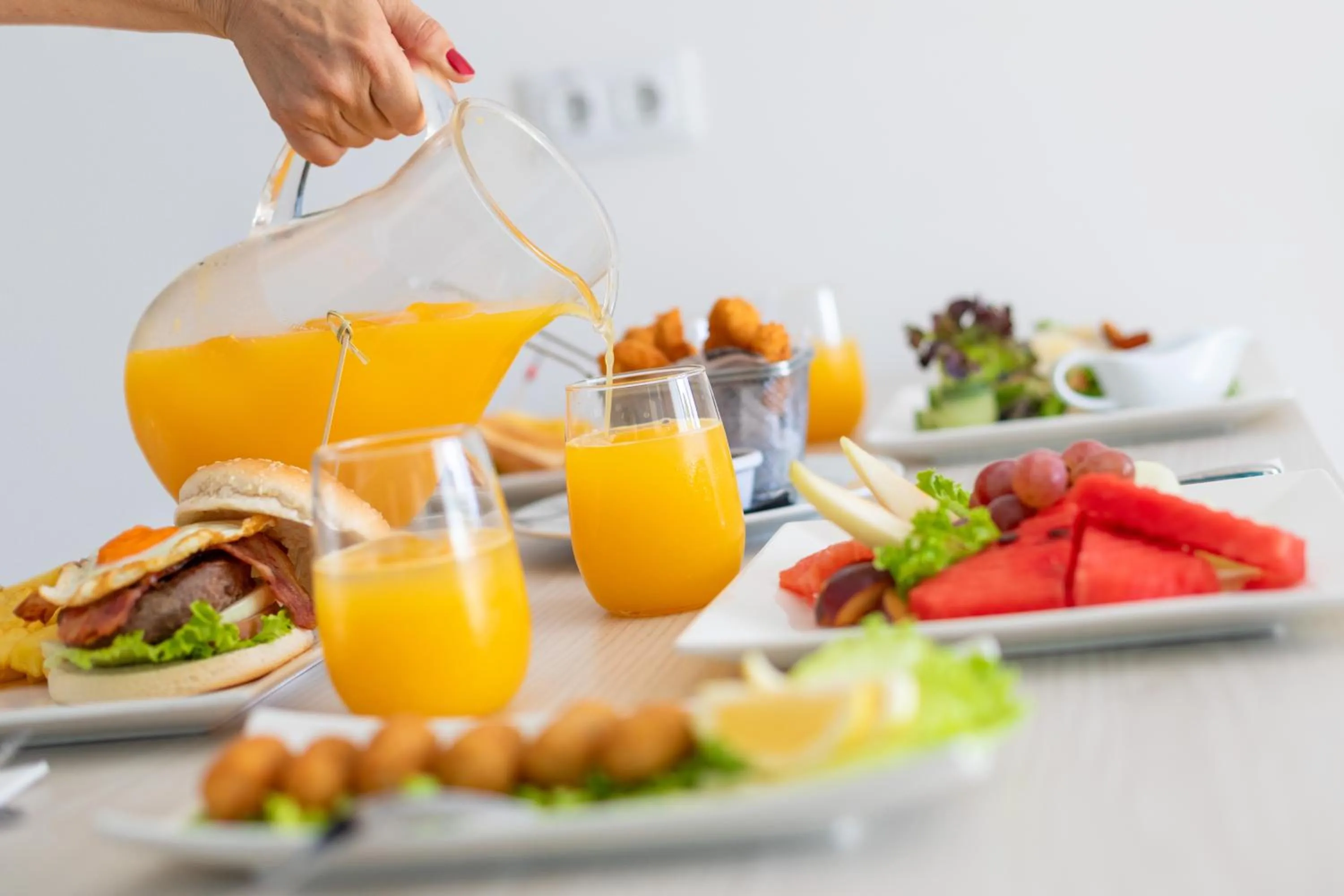 Food and drinks in Hotel Tropical Park