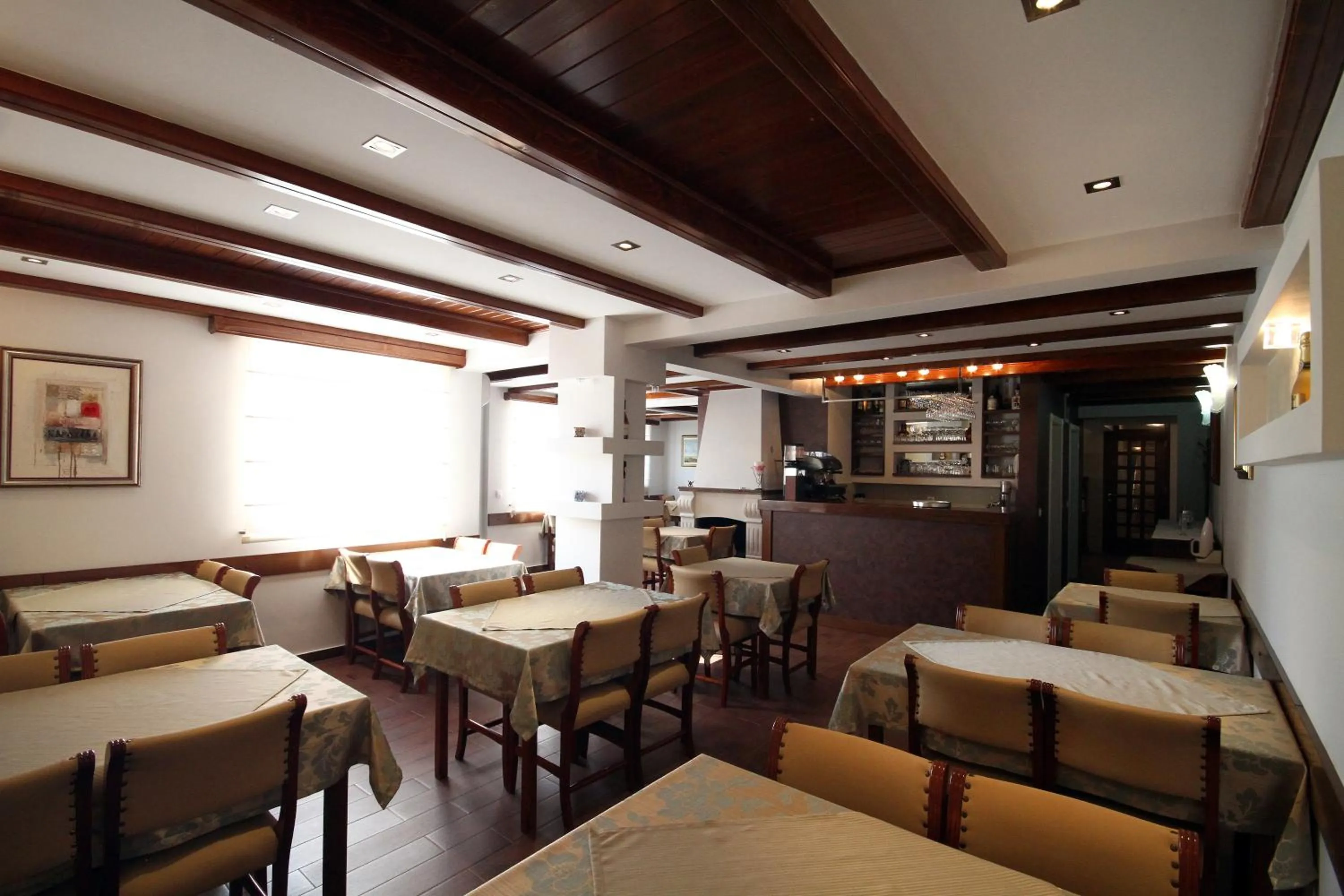 Restaurant/places to eat in Hotel Bella Vista