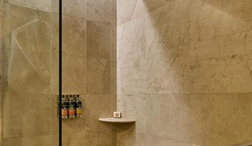 Shower in Grand Fiesta Americana Sumiya Cuernavaca