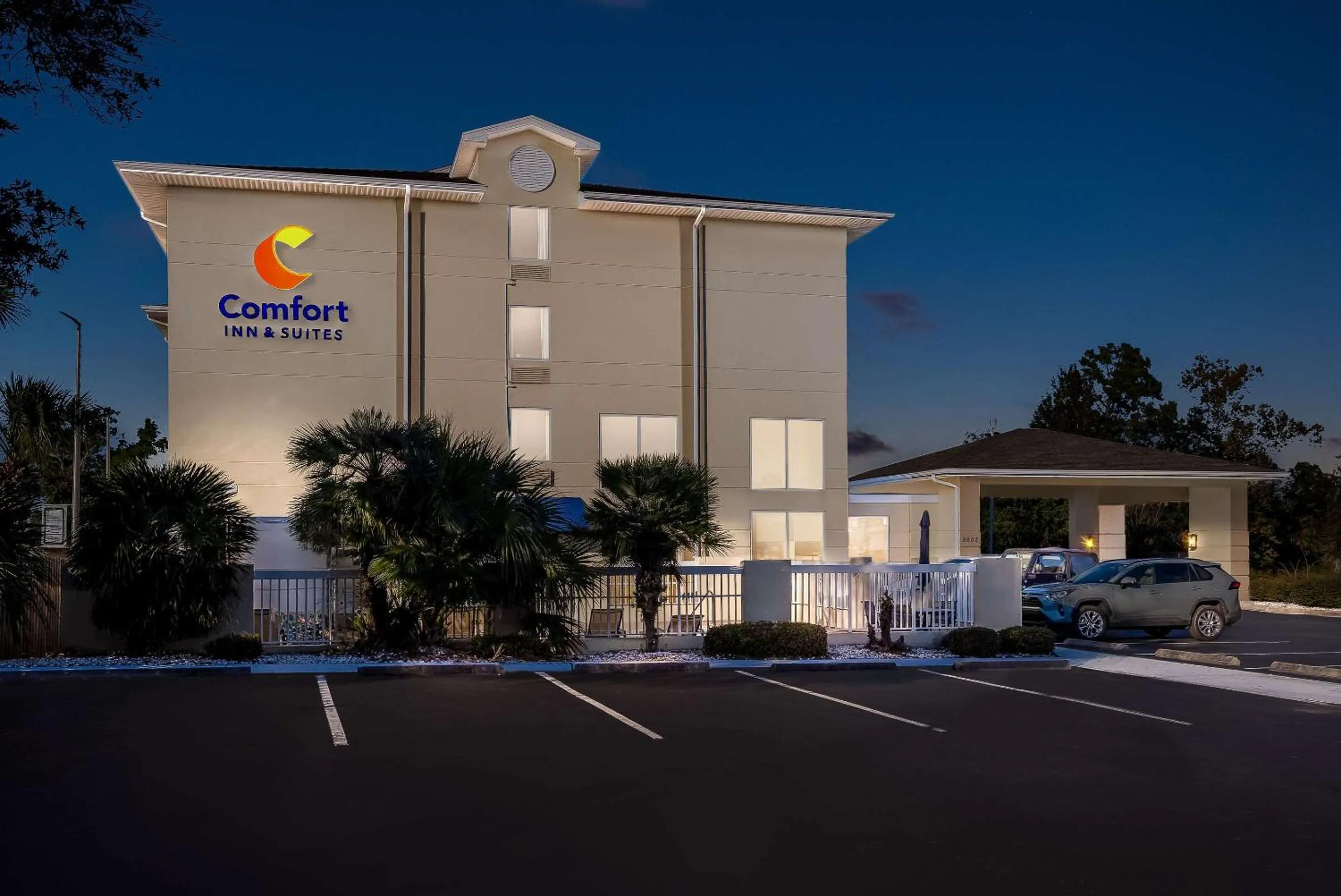 Property building in Comfort Inn & Suites Panama City - St Andrew