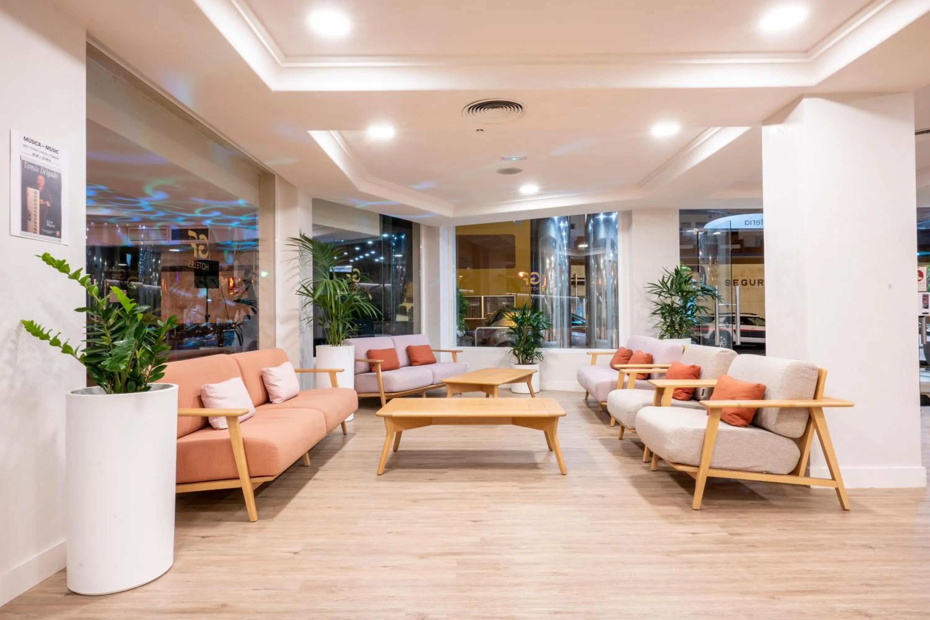 Lobby or reception in GF Noelia