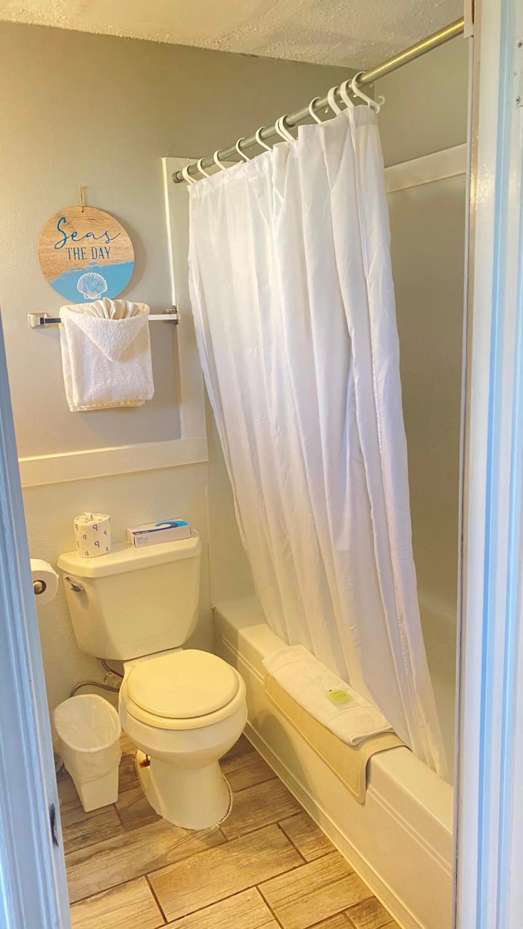 Ocean Shores Inn & Suites